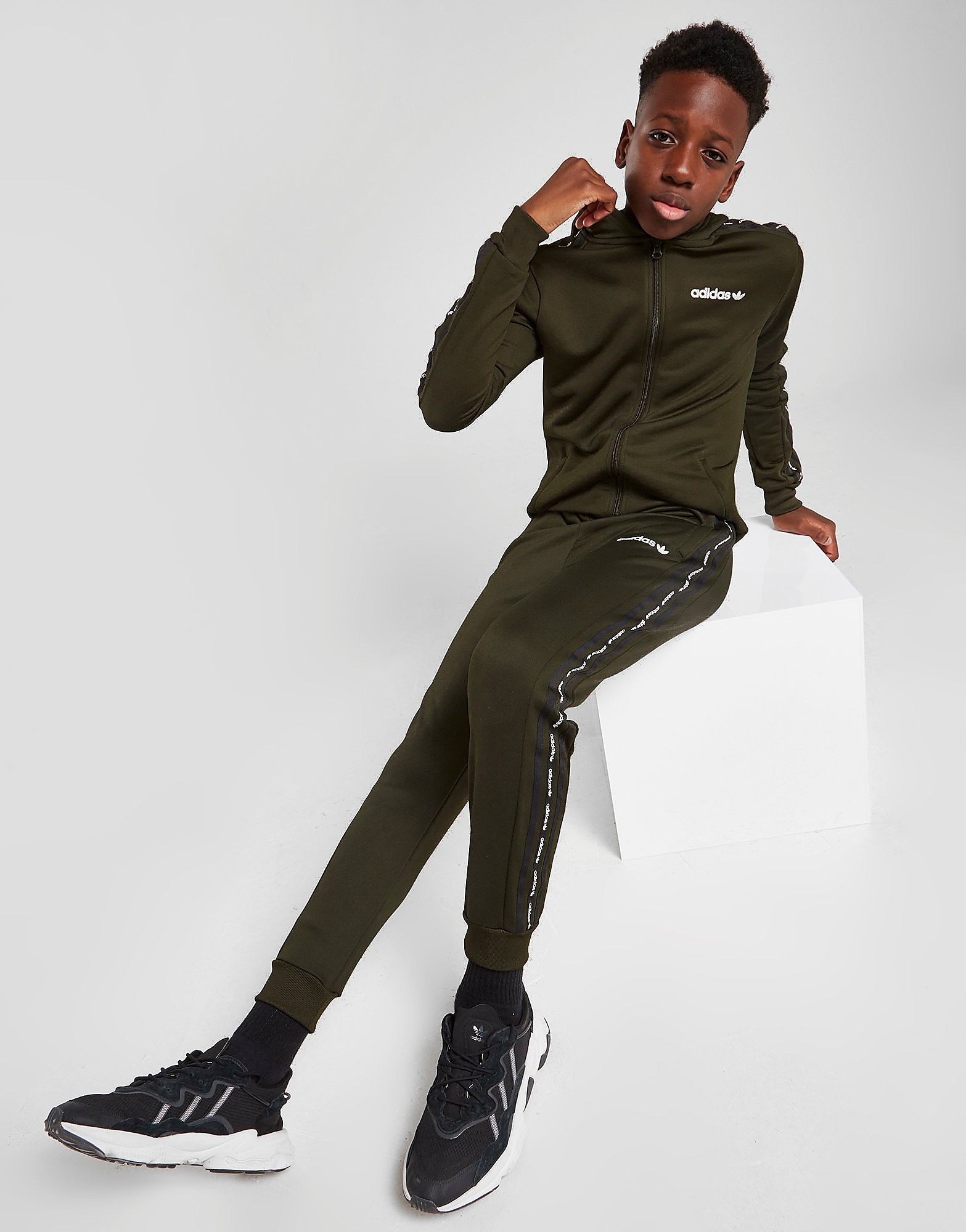 

adidas Originals 3-Stripes Tape Poly Track Pants Junior - Only at JD - Green - Kids, Green