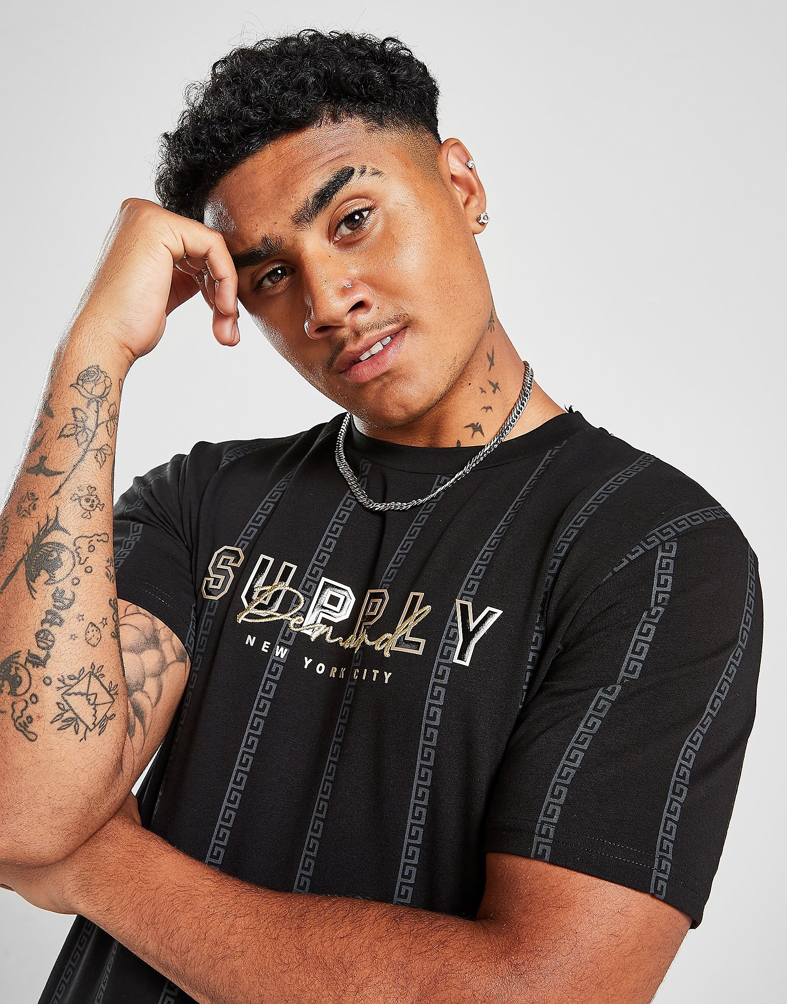 

Supply & Demand Slab Thorn T-Shirt - Black, Black