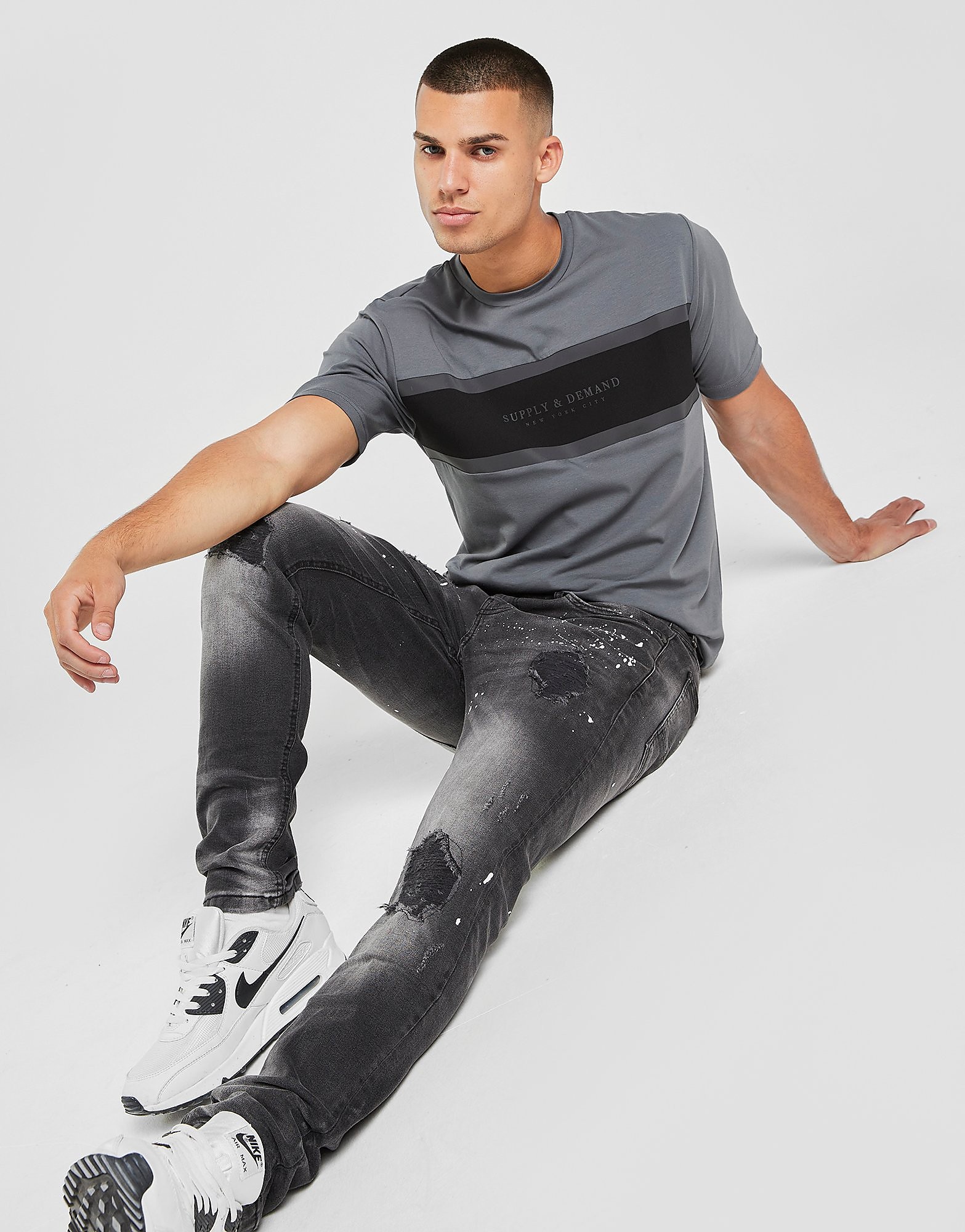

Supply & Demand Striper T-Shirt - Grey - Mens, Grey
