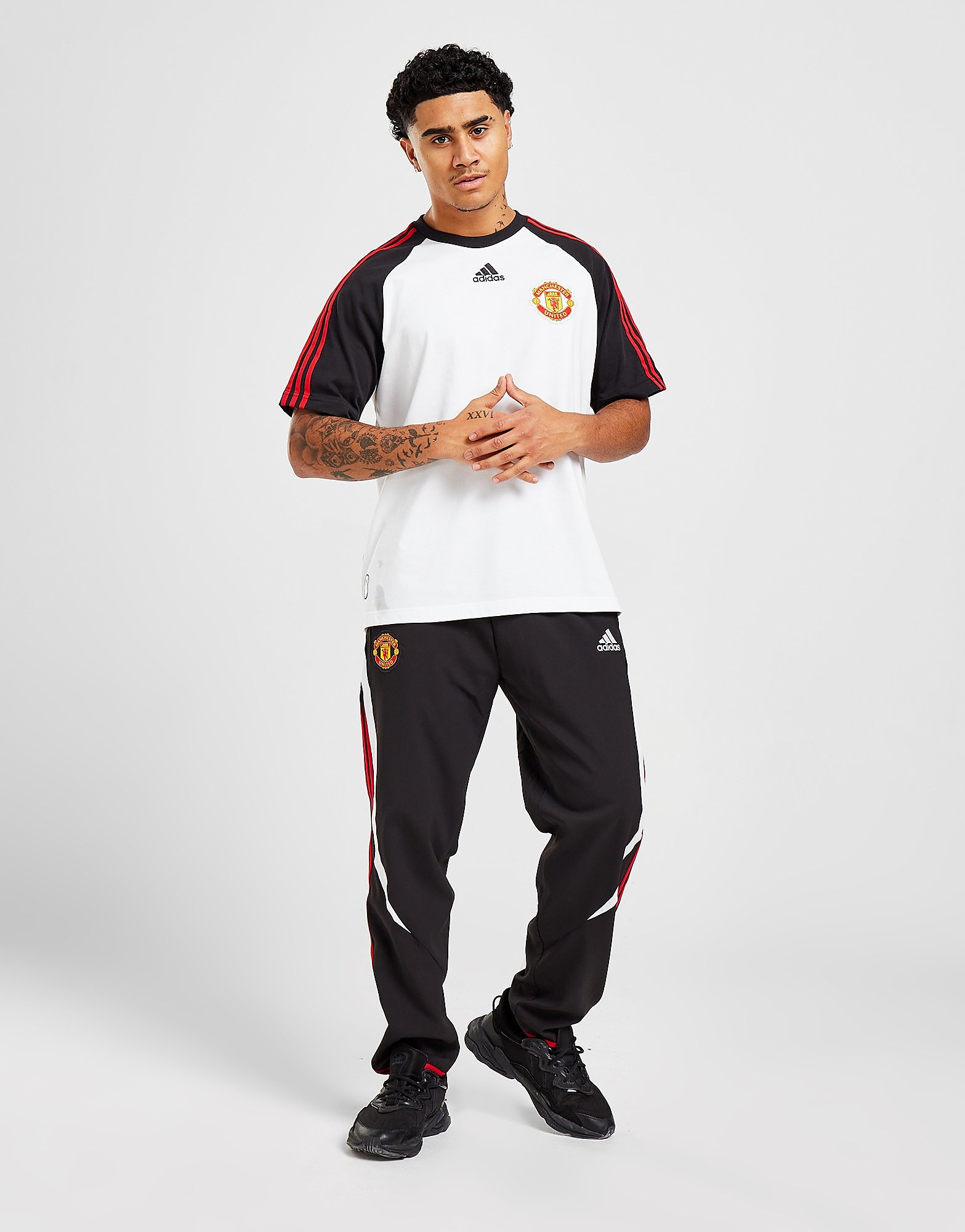 adidas Manchester United FC Teamgeist Woven Track Pants - Black - Mens, Black
