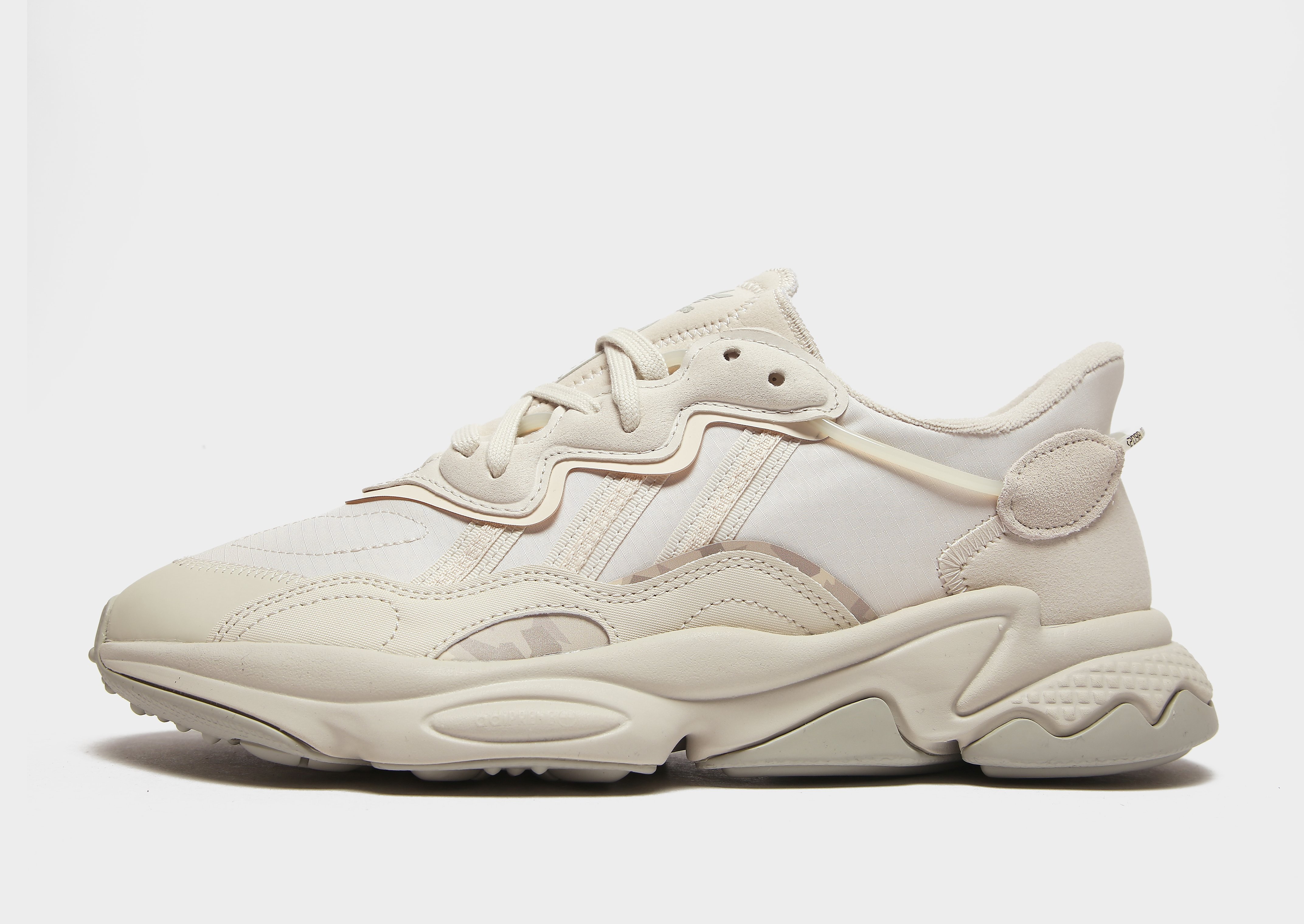

adidas Originals Ozweego - Aluminium / Metal Grey / Wonder White - Mens, Aluminium / Metal Grey / Wonder White