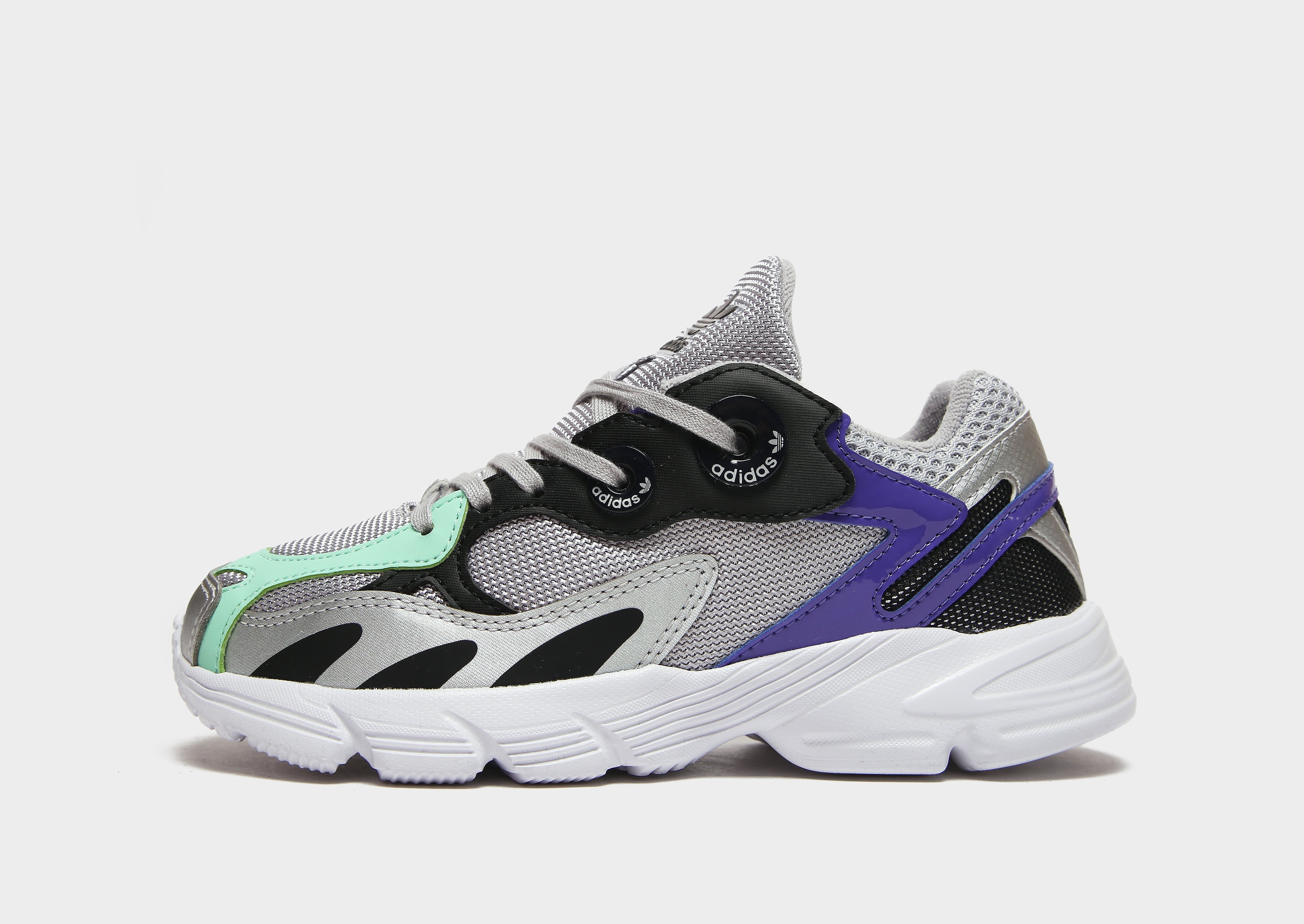 

adidas Originals Astir Children - Silver Metallic / Silver Metallic / Core Black - Kids, Silver Metallic / Silver Metallic / Core Black