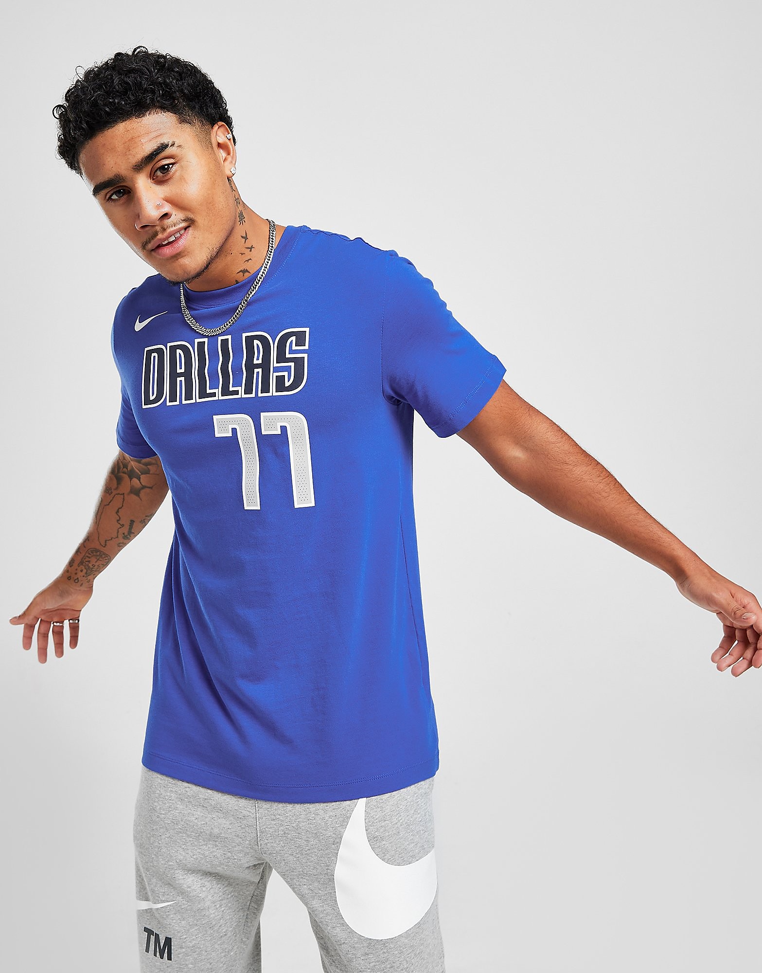 

Nike NBA Dallas Mavericks Doncic #77 T-Shirt - Royal Blue - Mens, Royal Blue
