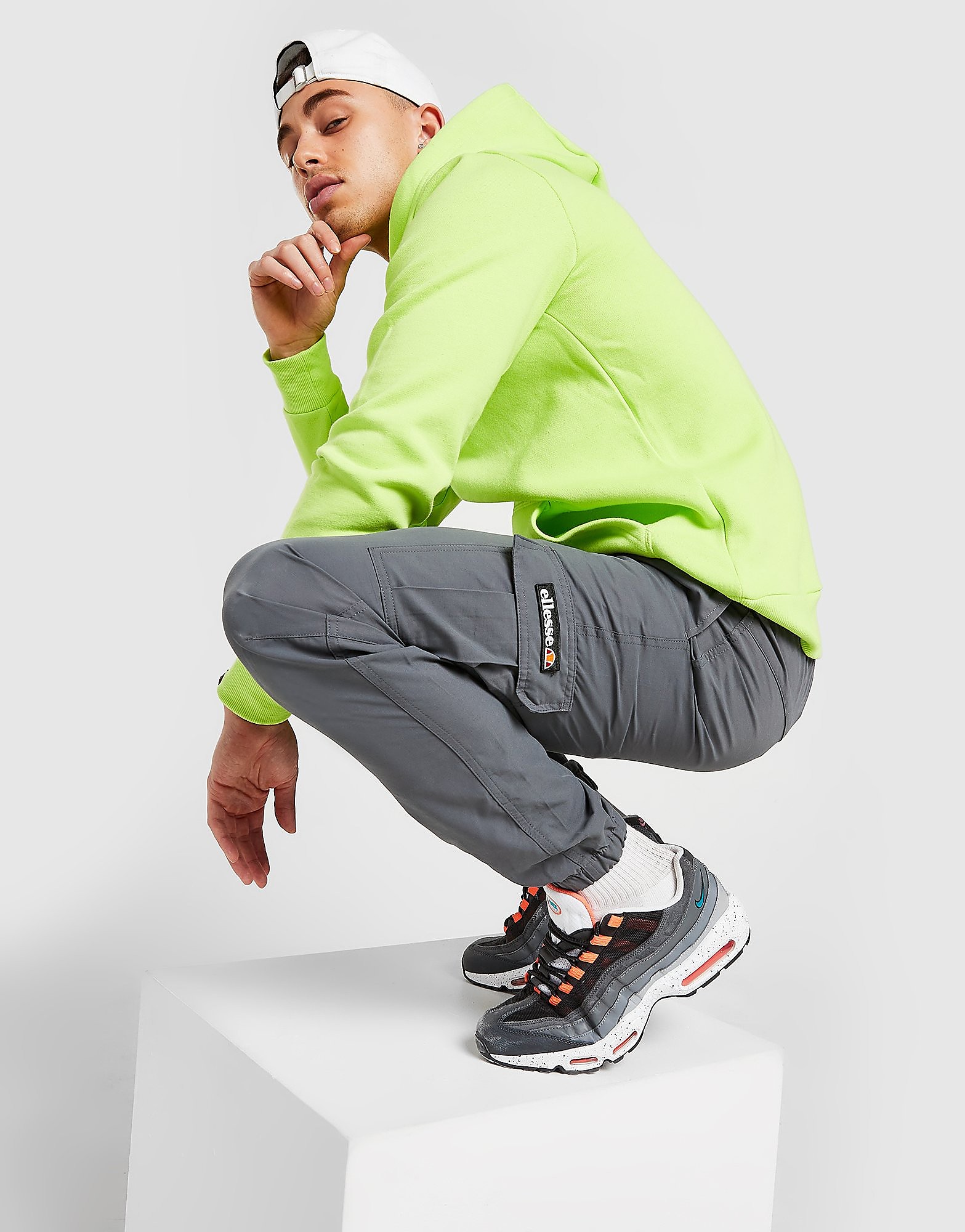 

Ellesse Morinos Woven Cargo Pants - Grey - Mens, Grey