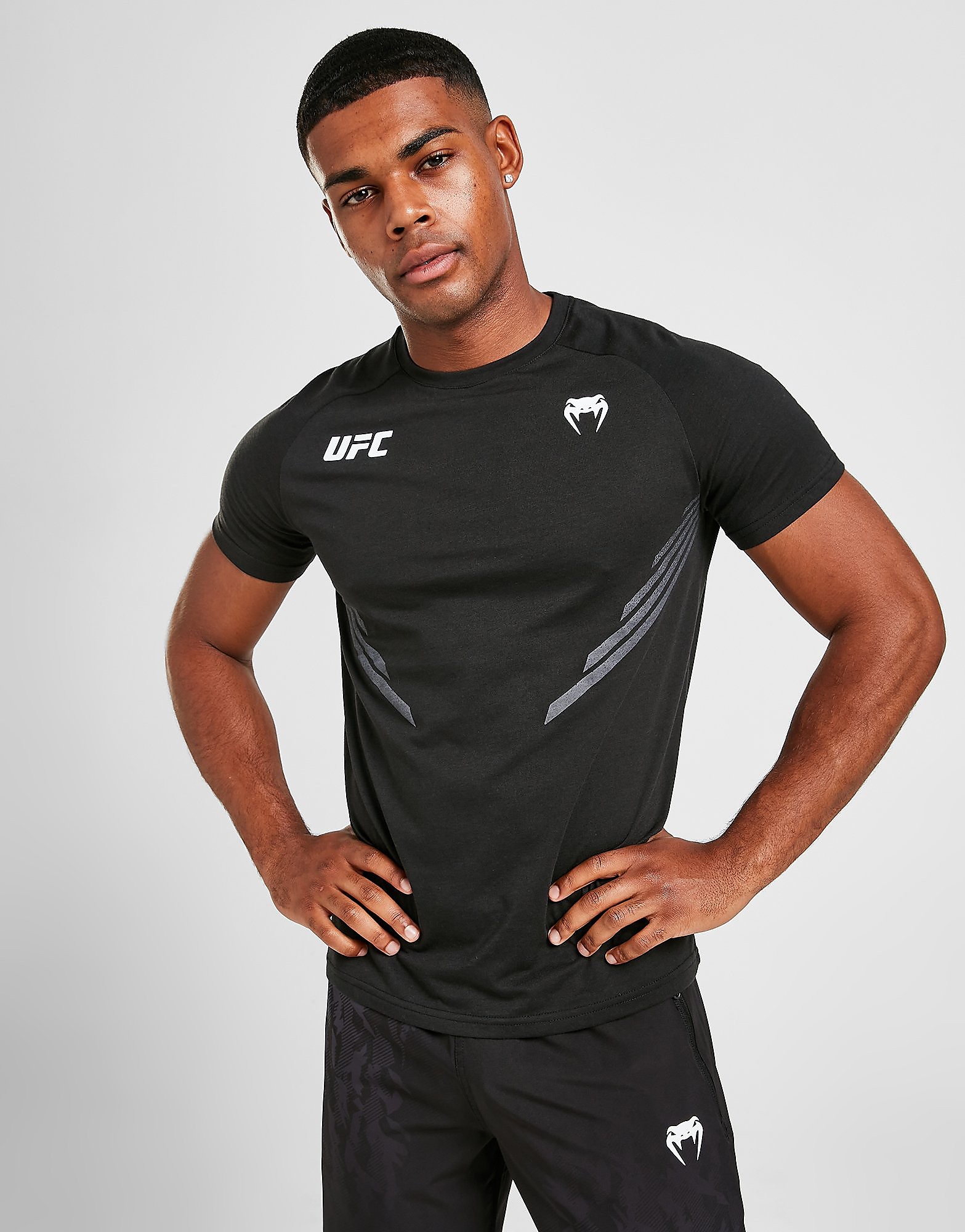 

Venum UFC Fight Night T-Shirt - Black - Mens, Black