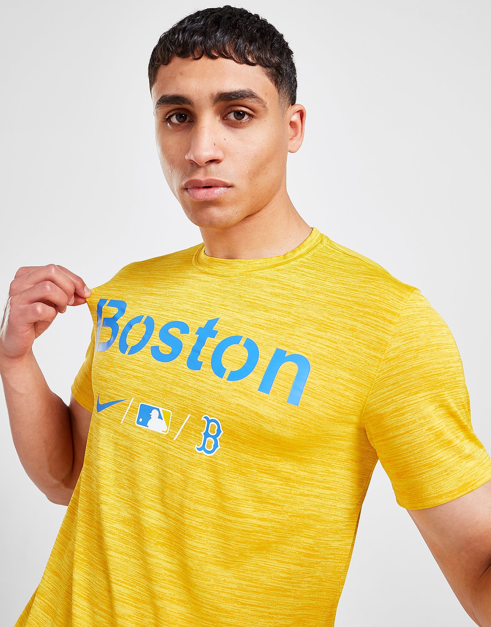 

Nike MLB Boston Red Sox City Connect Velocity T-Shirt - Yellow - Mens, Yellow