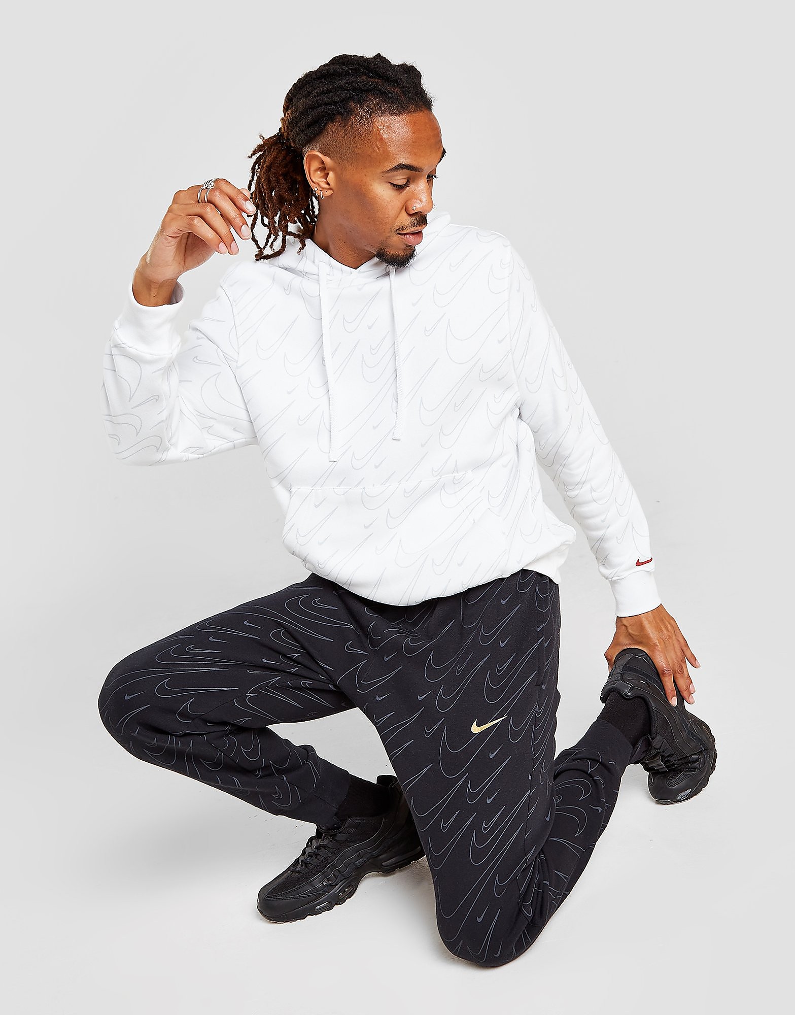 

Nike All Over Print Swoosh Joggers - Black - Mens, Black