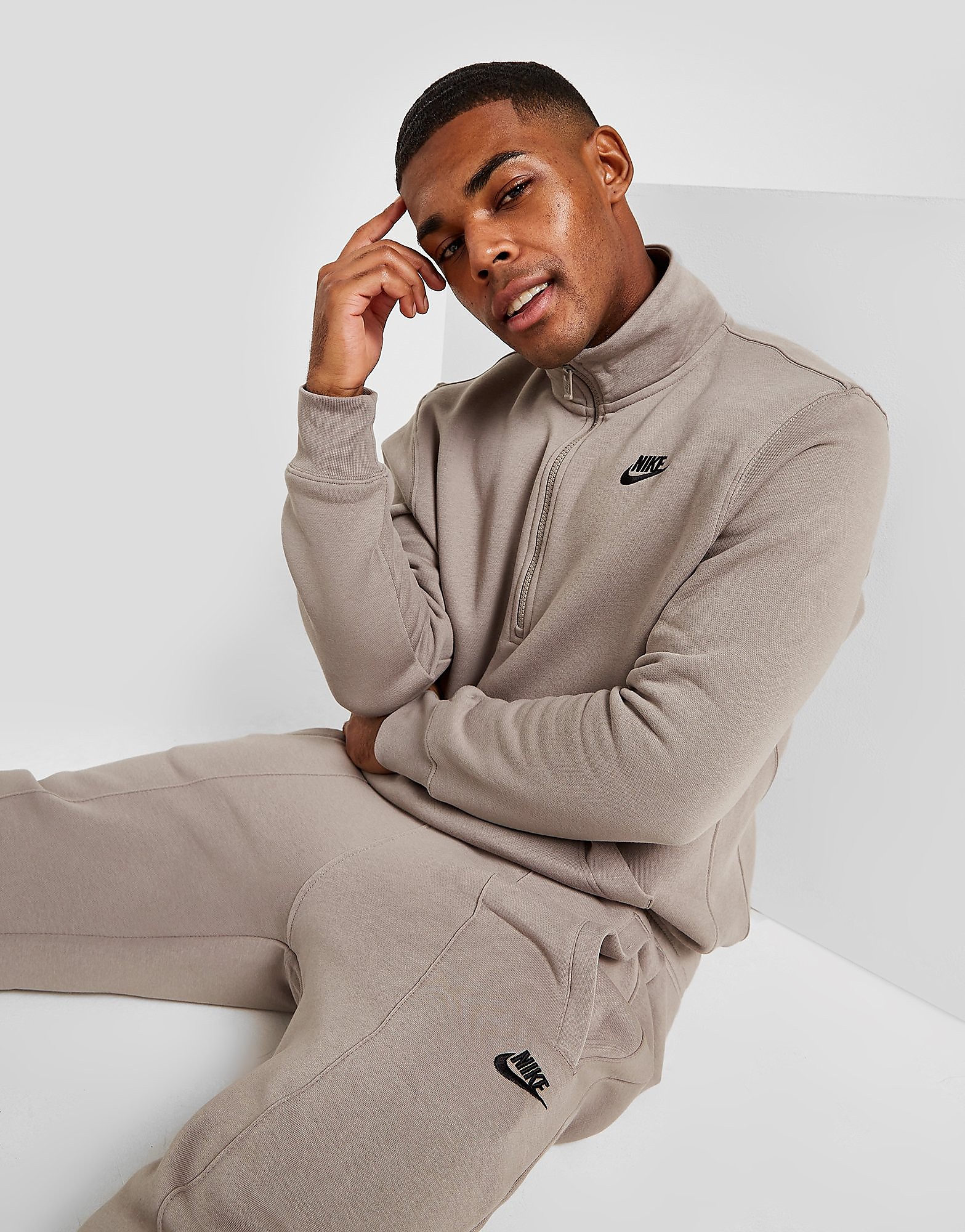 

Nike Foundation 1/2 Zip Sweatshirt - Brown - Mens, Brown