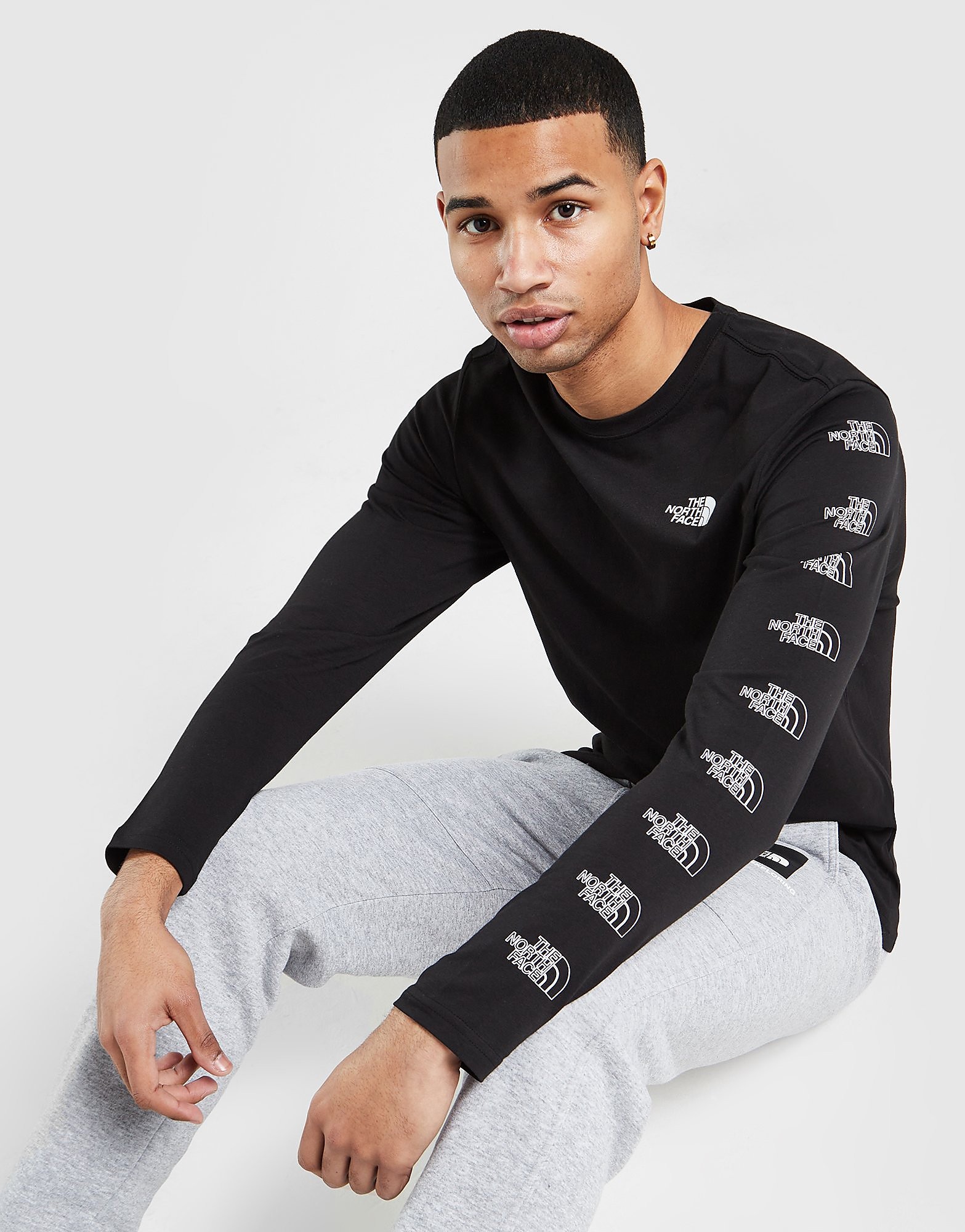 

The North Face Outline Long Sleeve T-Shirt - Only at JD - Black - Mens, Black