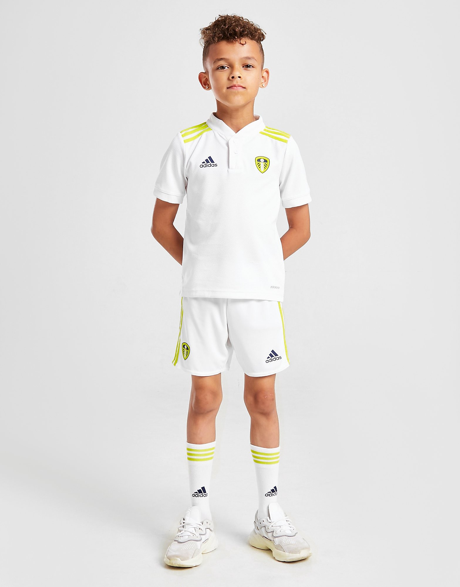 

adidas Leeds United FC 2021/22 Home Kit Children - White - Kids, White