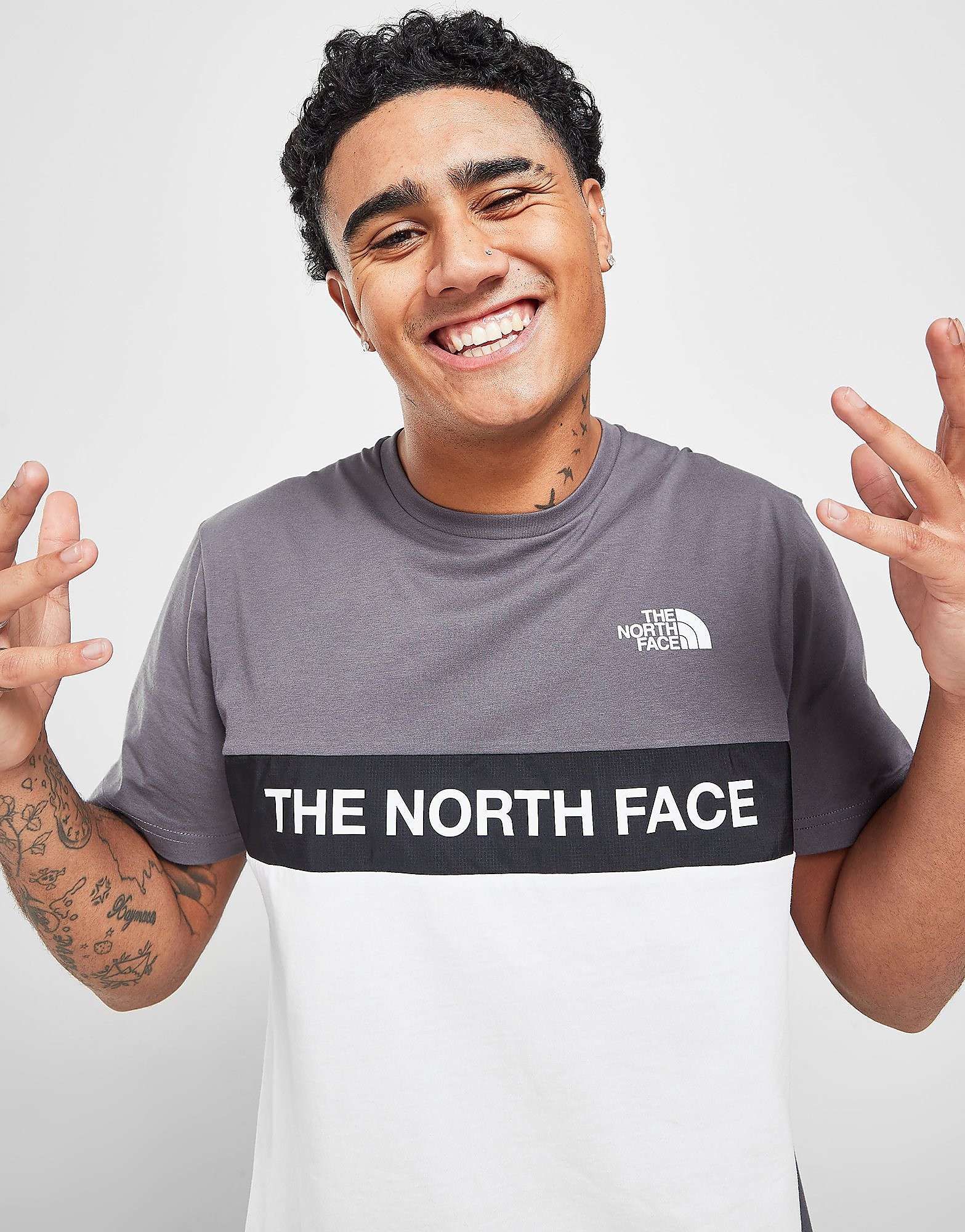 

The North Face Colour Block Grid T-Shirt - Only at JD - Grey, Grey