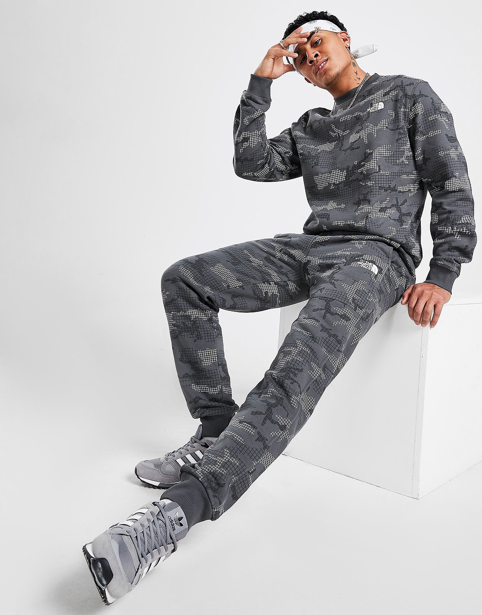 

The North Face Simple Dome Camo Joggers - Only at JD - Grey - Mens, Grey