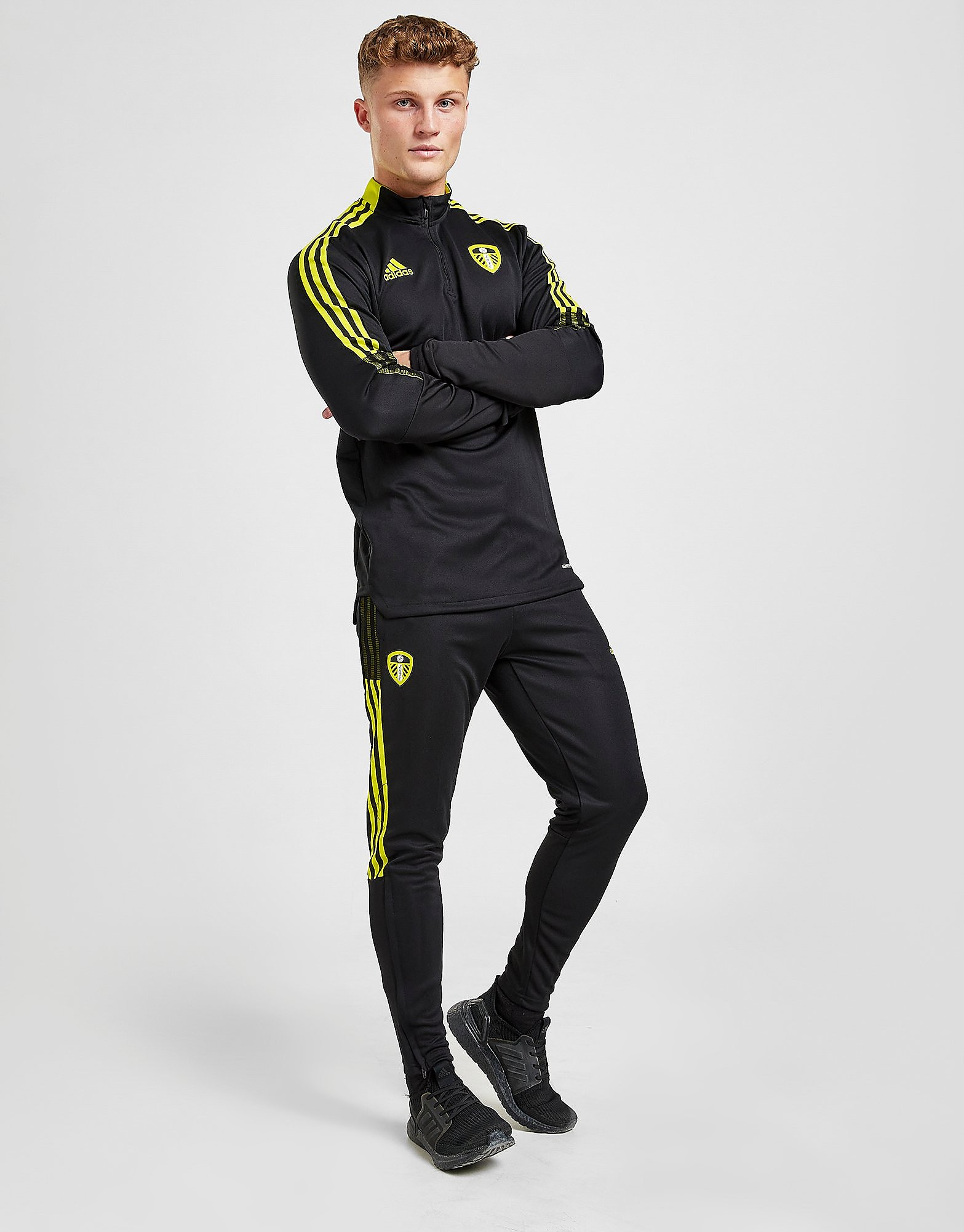 

adidas Leeds United FC Elasticated Training Track Pants - Black - Mens, Black