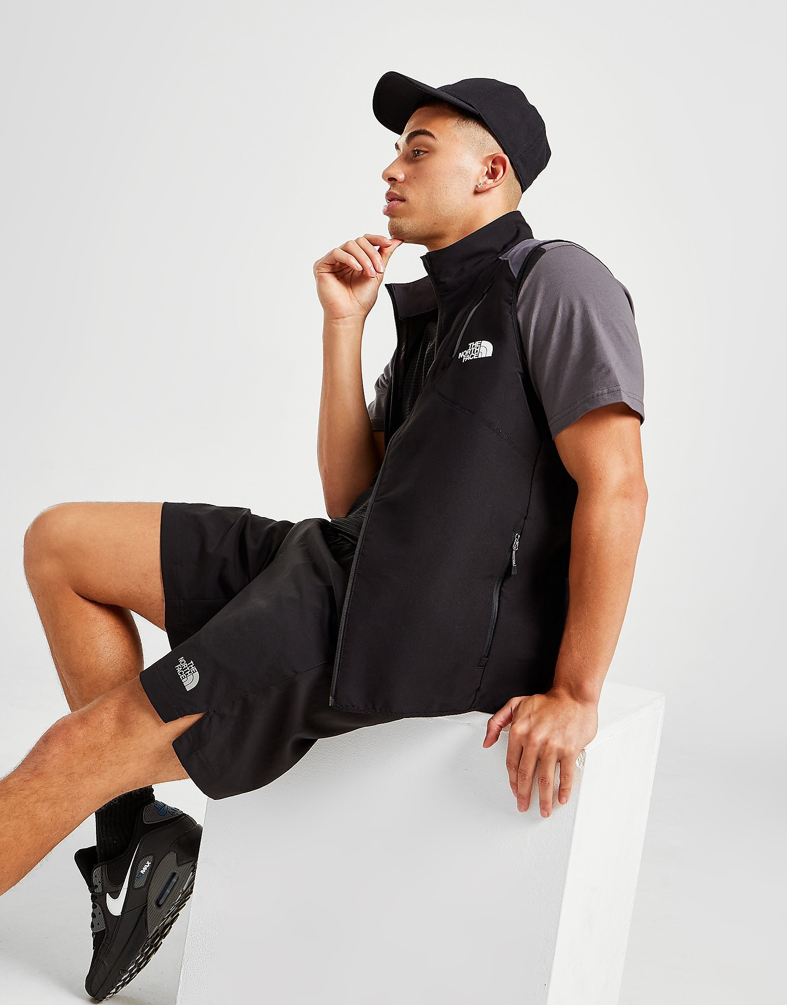 

The North Face Performance Gilet - Only at JD - Black - Mens, Black