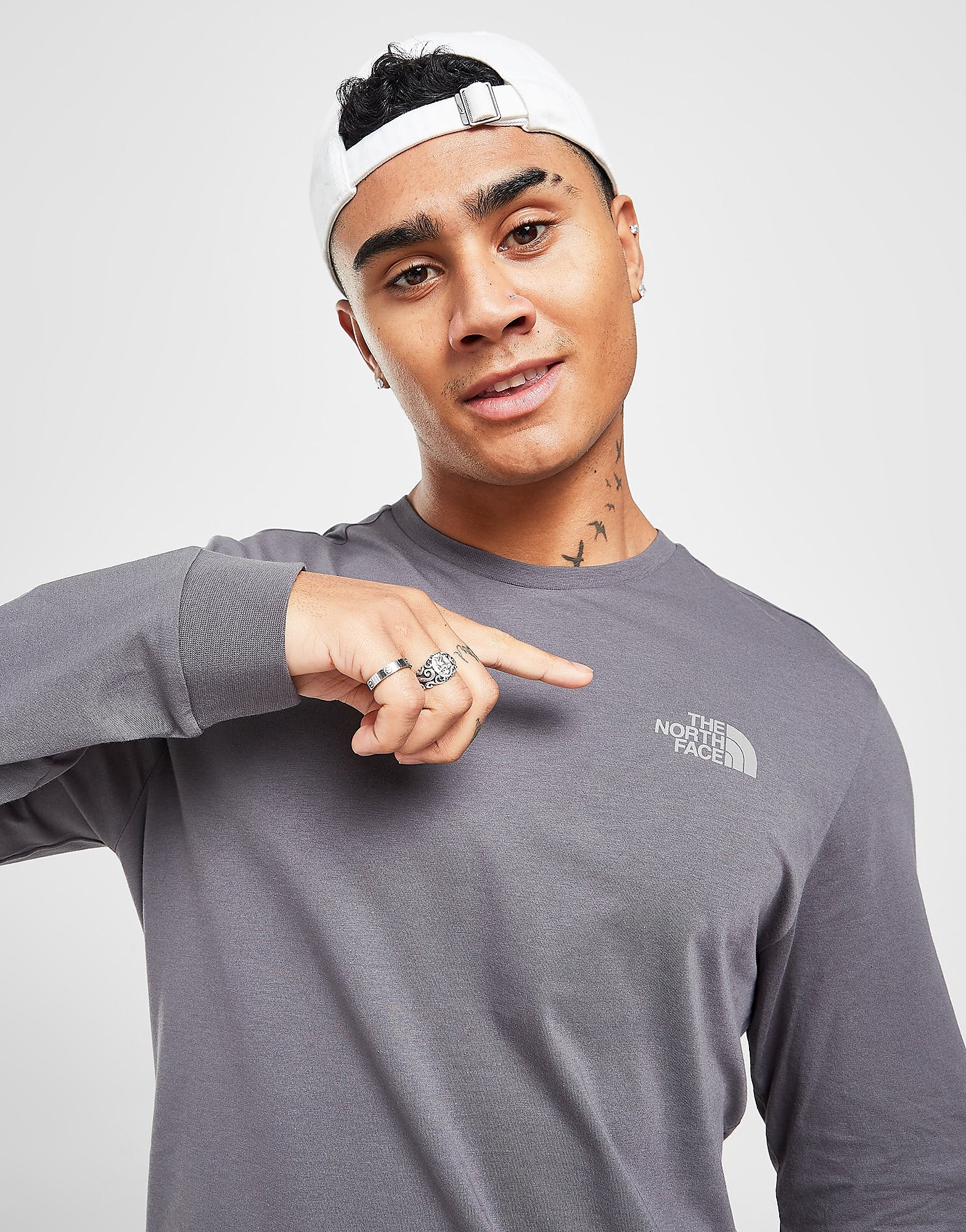

The North Face Simple Dome Long Sleeve T-Shirt - Only at JD - Grey - Mens, Grey