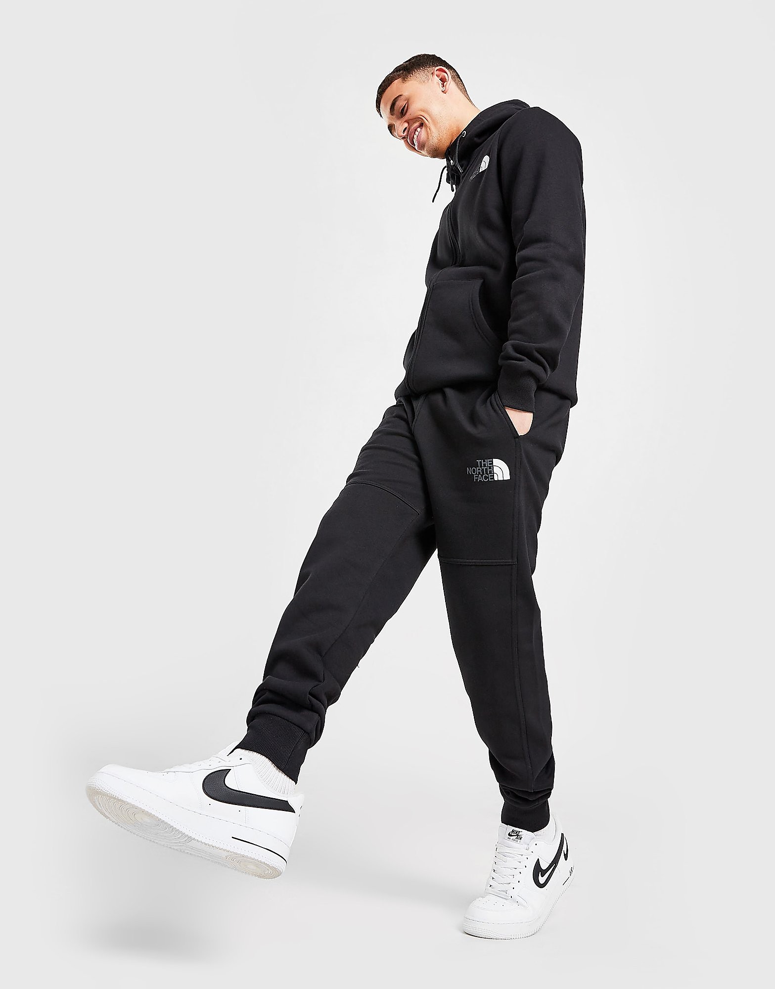

The North Face Logo Joggers - Only at JD - Black - Mens, Black