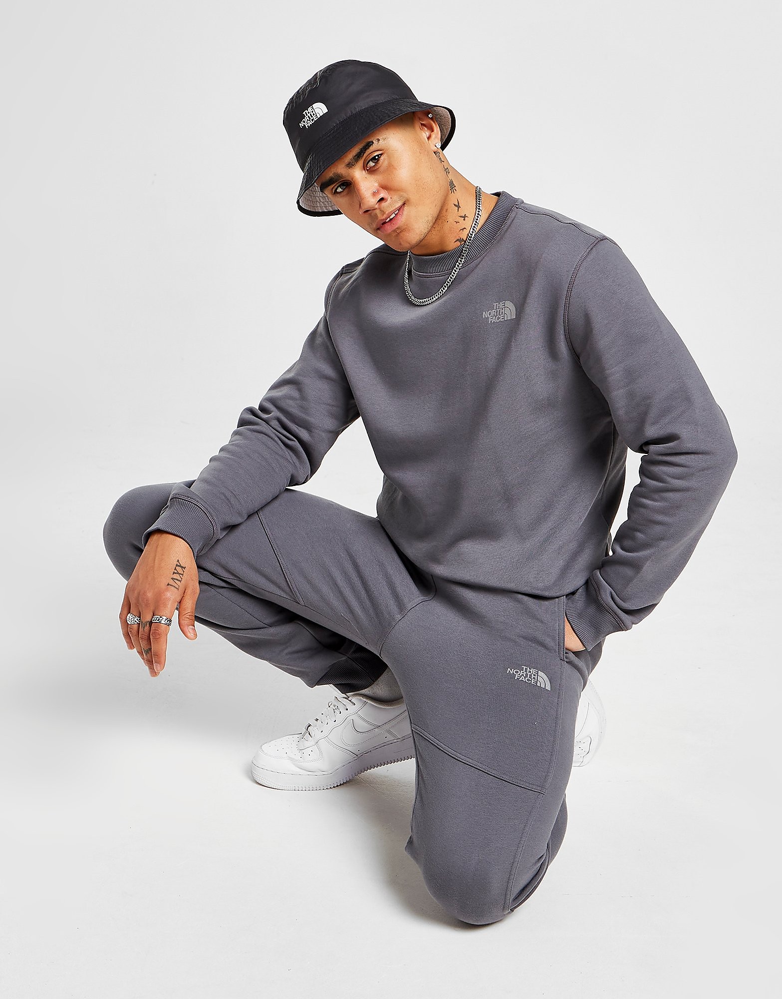 

The North Face Logo Joggers - Only at JD - Grey - Mens, Grey