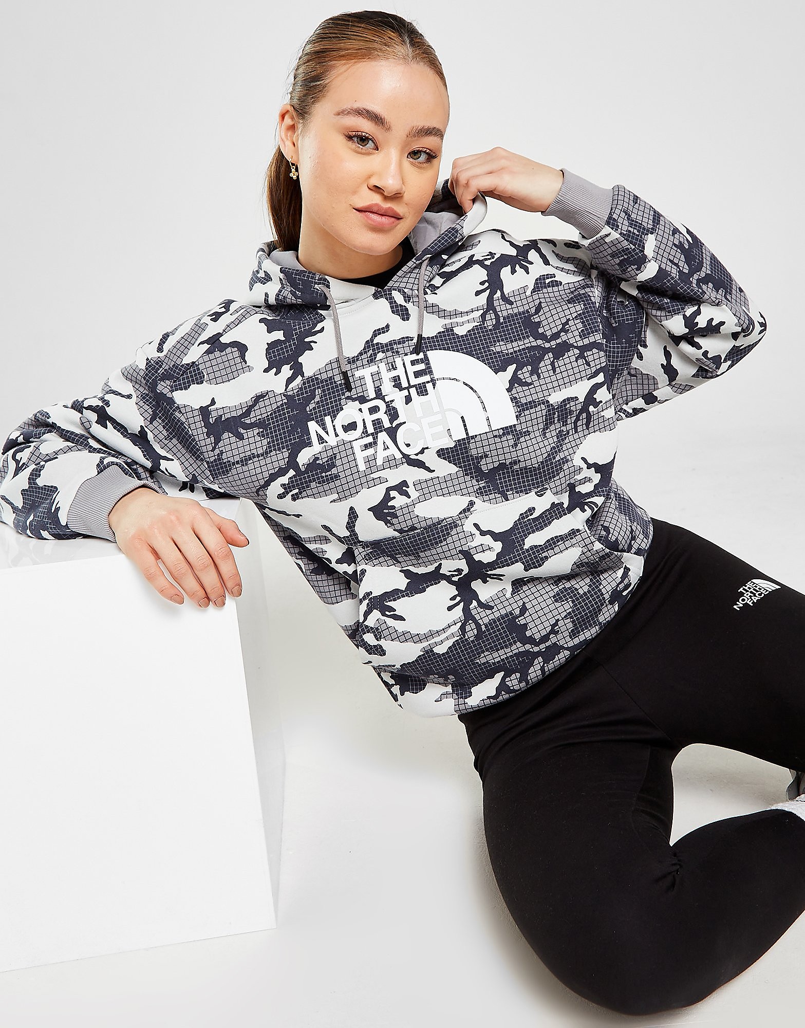 

The North Face Camo Overhead Hoodie - Only at JD - Grey - Womens, Grey