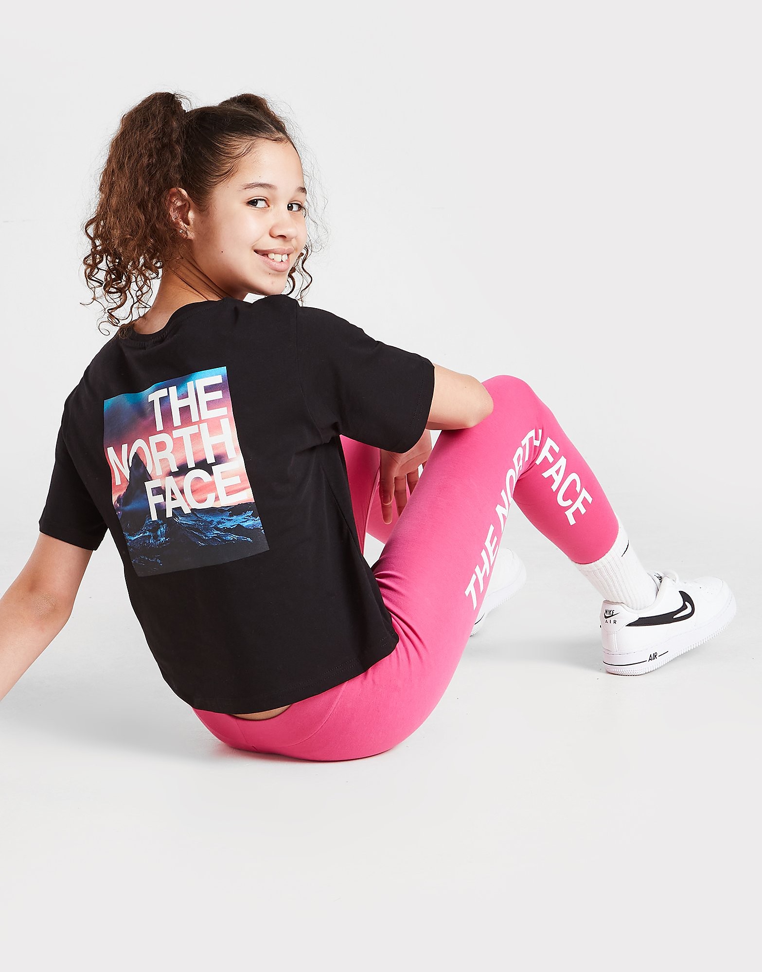 

The North Face Girls' Crop Graphic T-Shirt Junior - Black/Black - Kids, Black/Black
