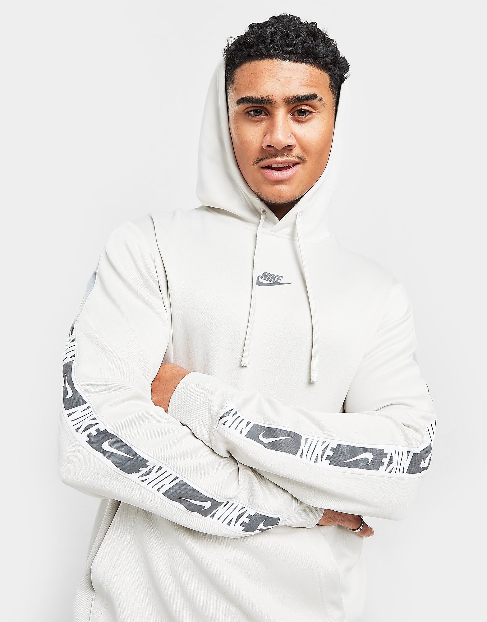 

Nike Repeat Poly Overhead Hoodie - Light Bone/Light Smoke Grey/Iron Grey - Mens, Light Bone/Light Smoke Grey/Iron Grey