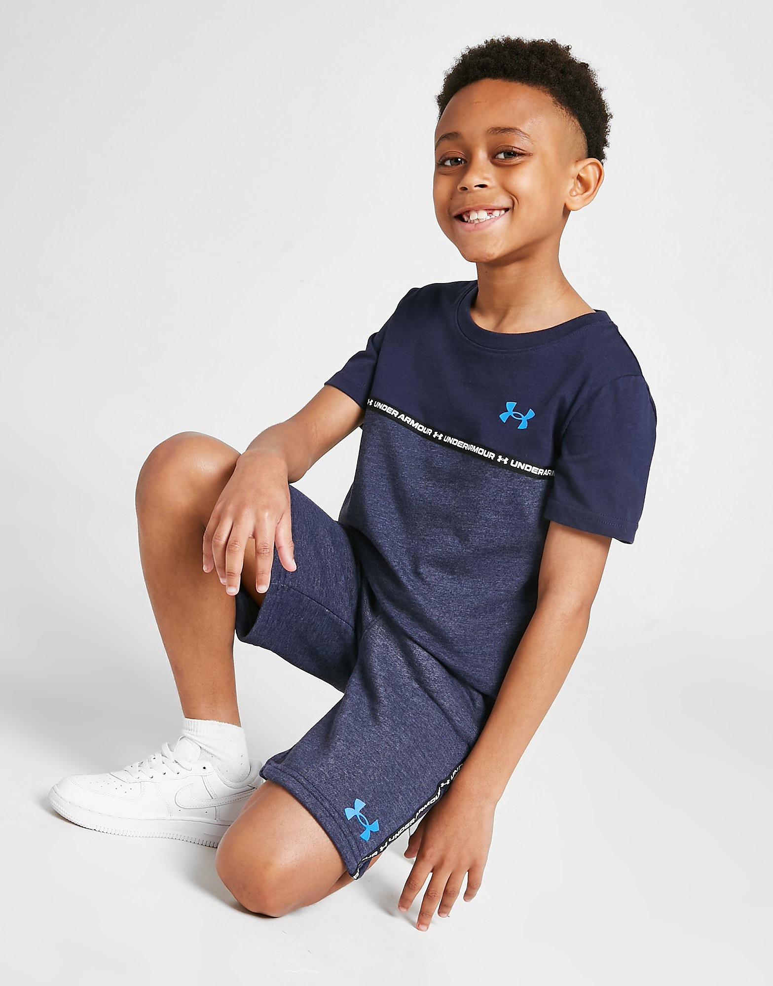 

Under Armour Threadborne Tape T-Shirt/Shorts Set Children - Navy - Kids, Navy