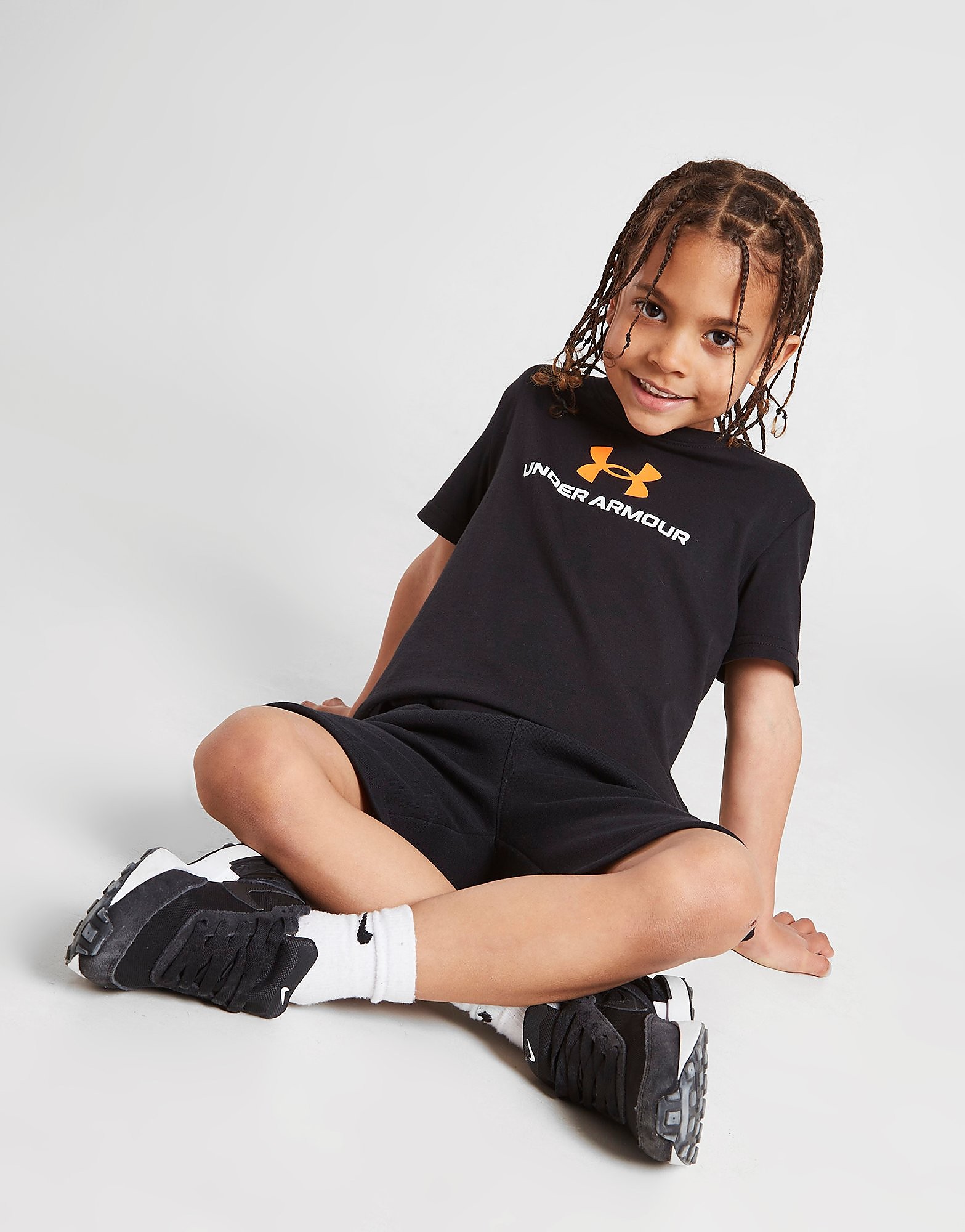 

Under Armour Core T-Shirt/Shorts Set Children - Black - Kids, Black