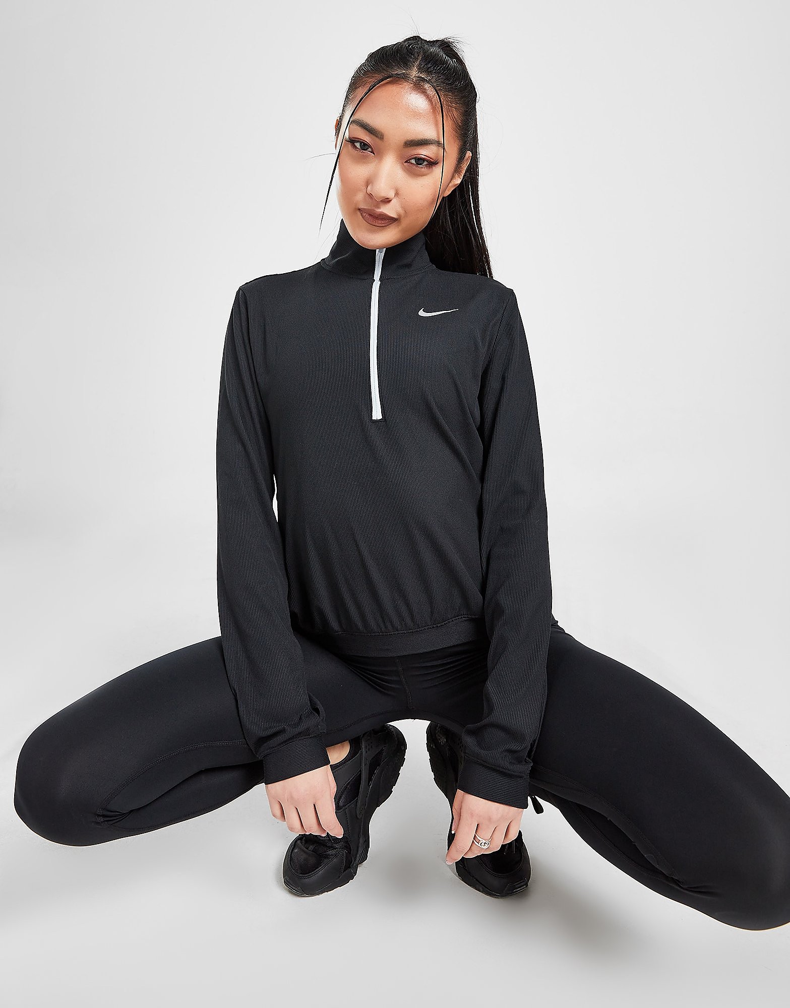 

Nike Running Element Ribbed 1/4 Zip Top - Black/Pure Platinum - Womens, Black/Pure Platinum