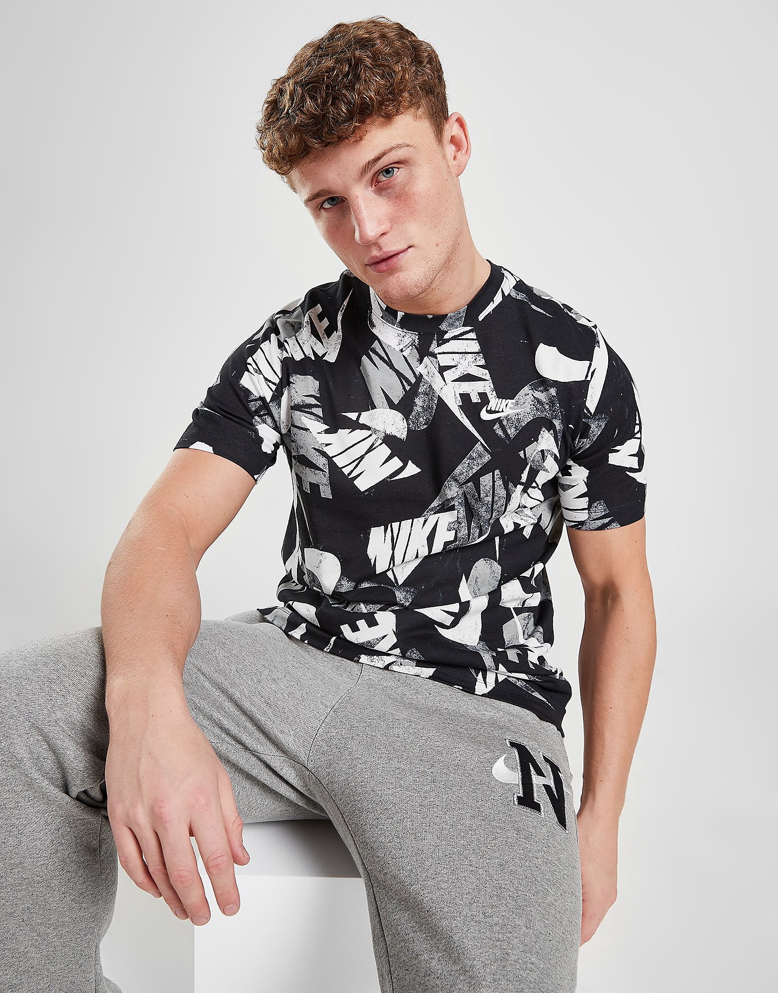 

Nike All Over Print Handrawn T-Shirt - Black, Black