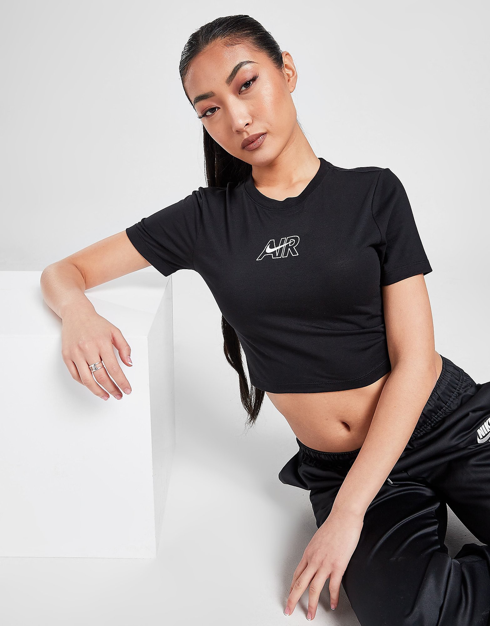 Nike Air Slim Crop T-Shirt - Black - Womens, Black