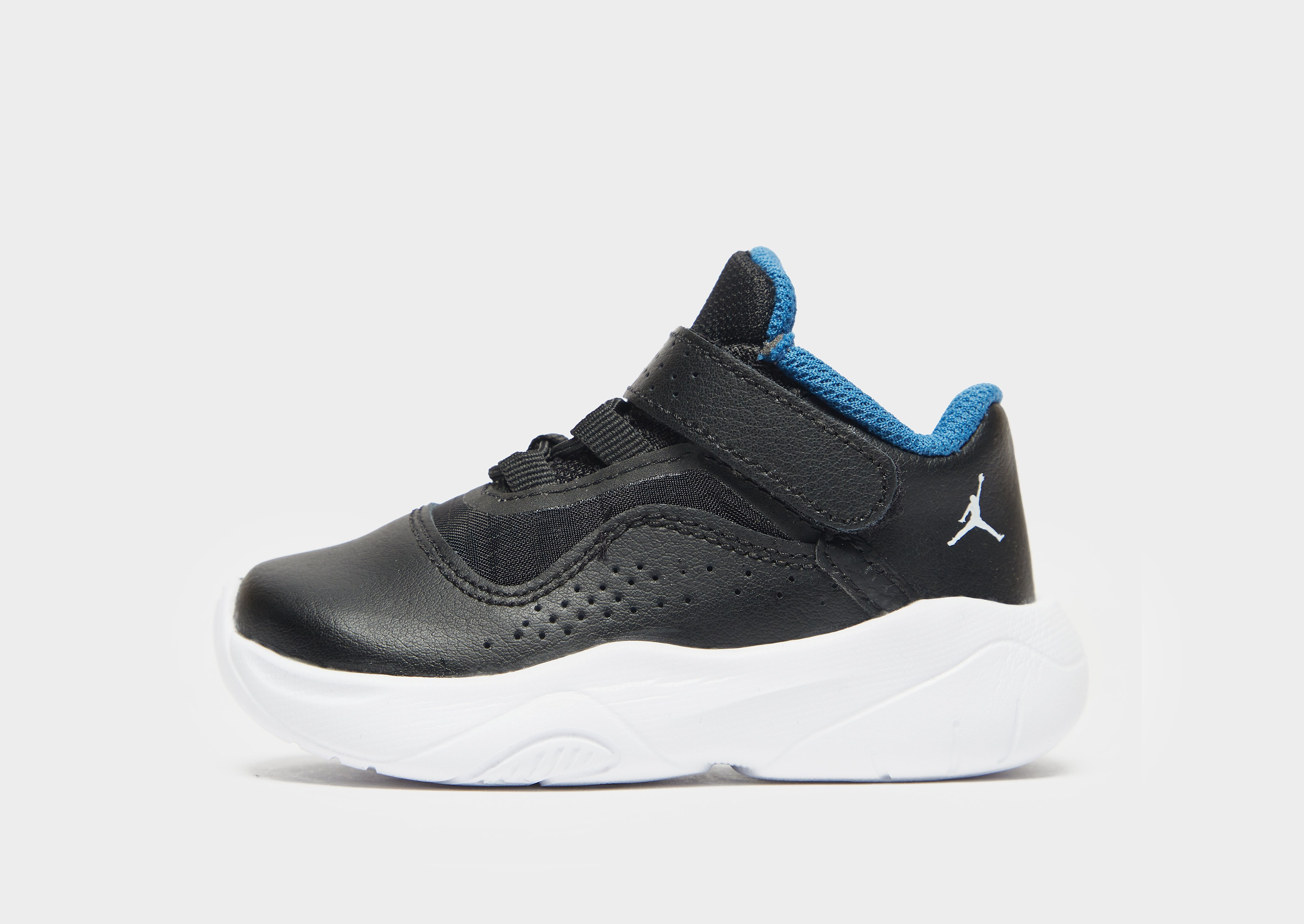 

Jordan Air 11 CMFT Low Infant - Black/Dark Marina Blue/White - Kids, Black/Dark Marina Blue/White