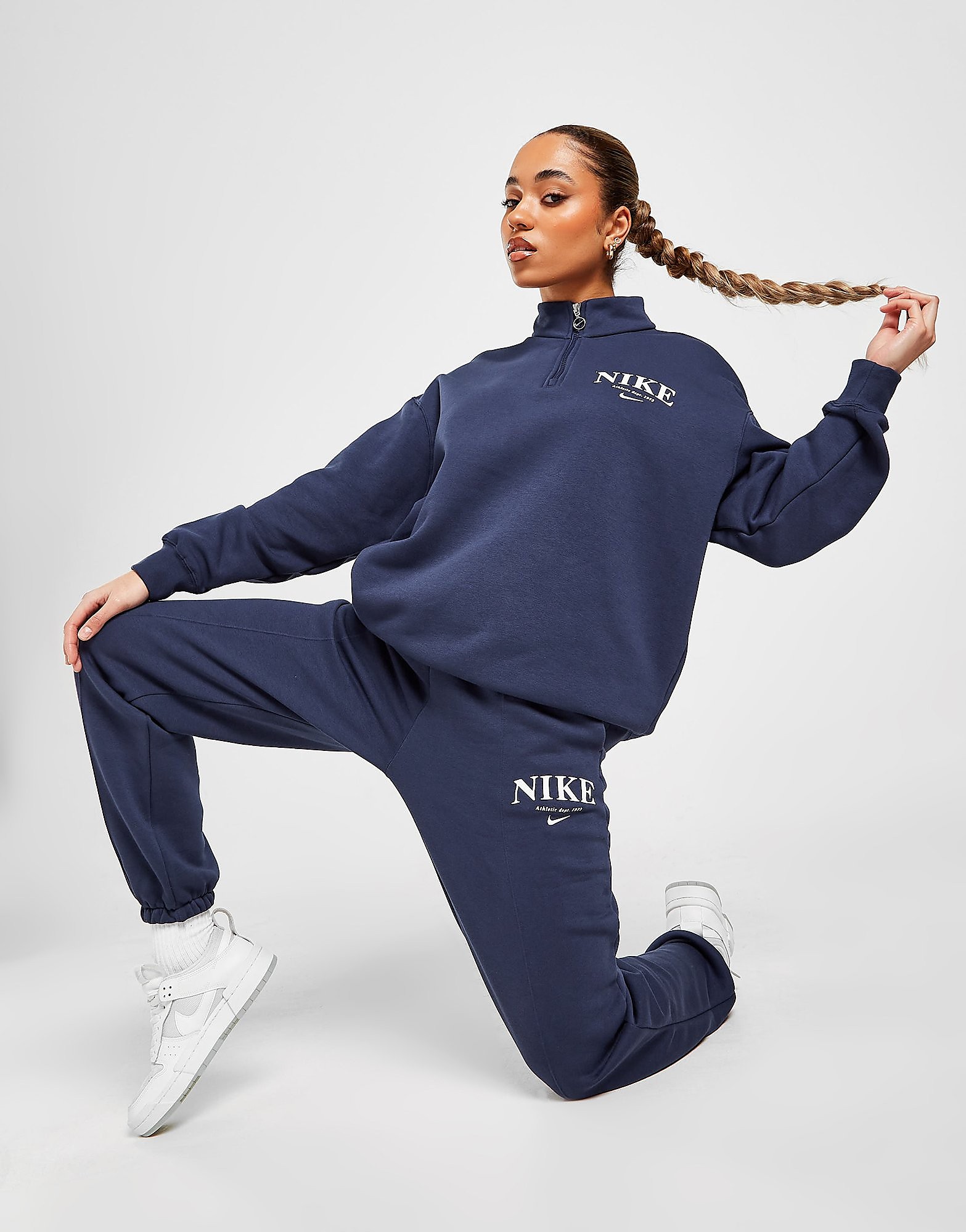 

Nike Varsity Joggers - Navy/White - Womens, Navy/White