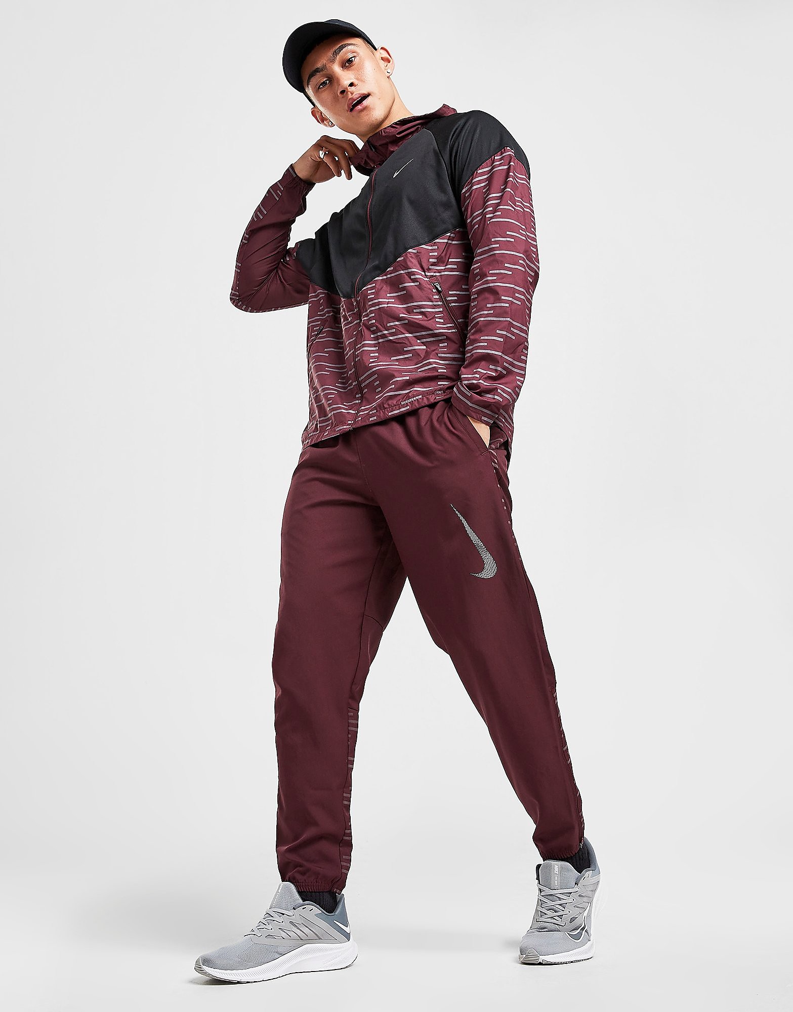 

Nike Run Division Reflective Track Pants - Burgundy Crush - Mens, Burgundy Crush