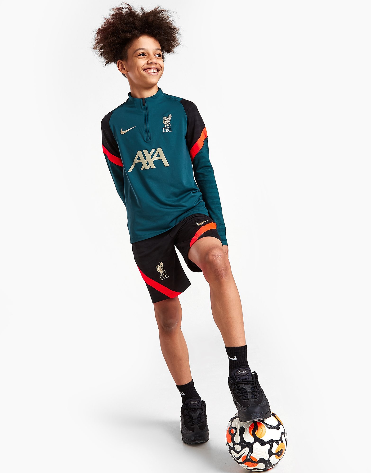

Nike Liverpool FC Strike Shorts Junior - Black/Bright Crimson/Mystic Stone - Kids, Black/Bright Crimson/Mystic Stone