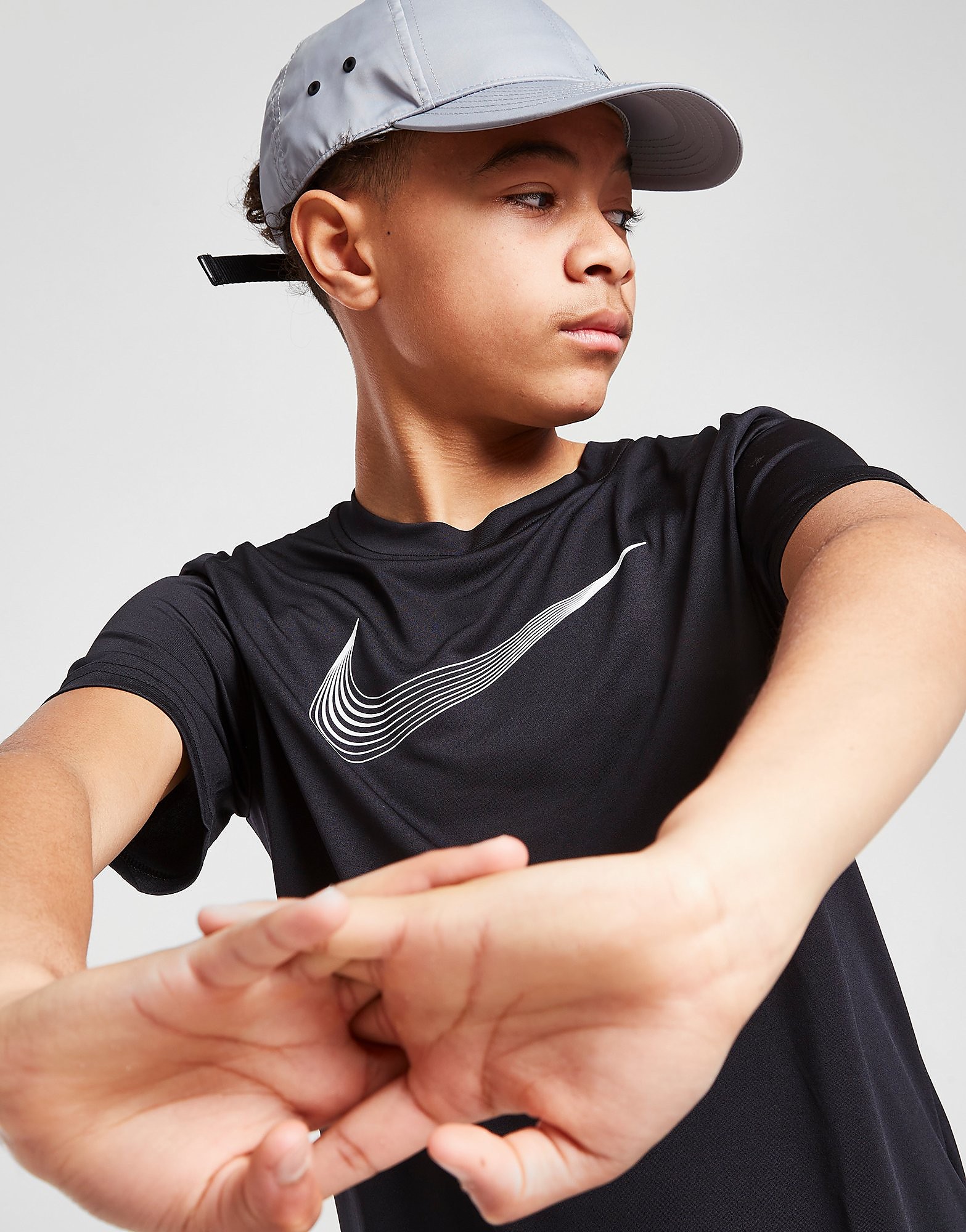 

Nike Dri-FIT Short Sleeve T-Shirt Junior - Black - Kids, Black