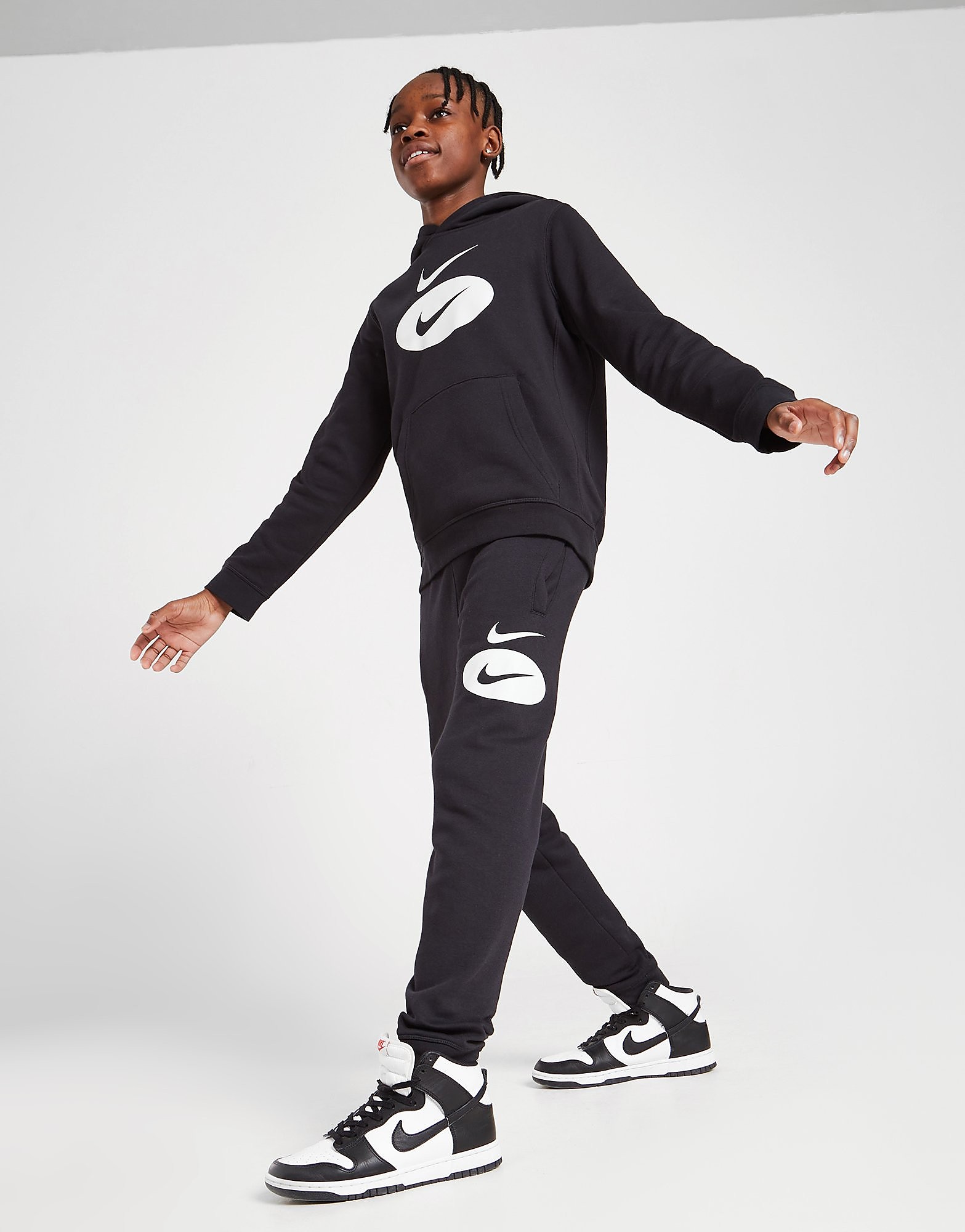 Nike Oval Logo Joggers Junior - Black/Dark Smoke Grey/Summit White - Kids, Black/Dark Smoke Grey/Summit White
