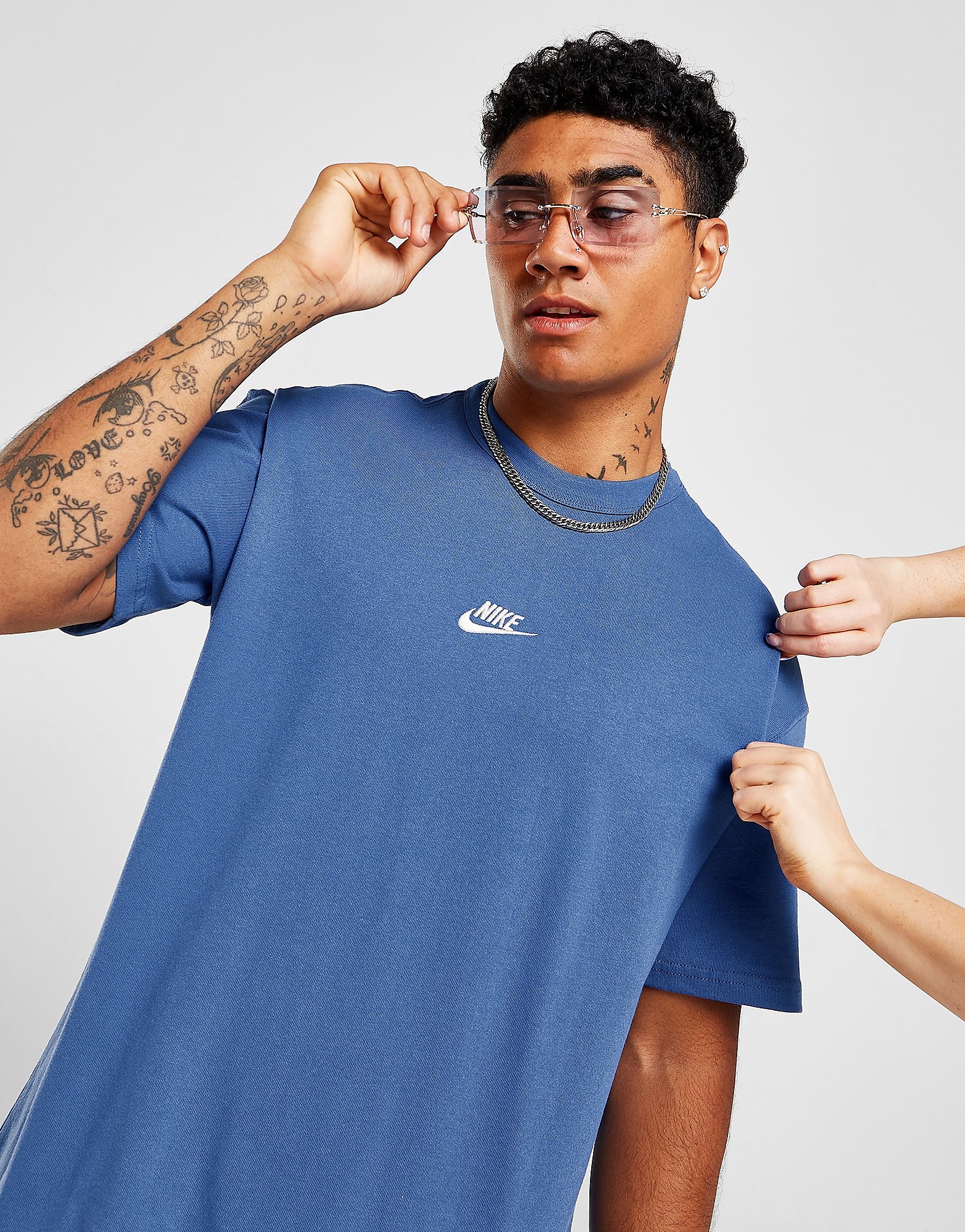 

Nike NRG Premium Essentials T-Shirt - Dark Marina Blue/Light Bone - Mens, Dark Marina Blue/Light Bone