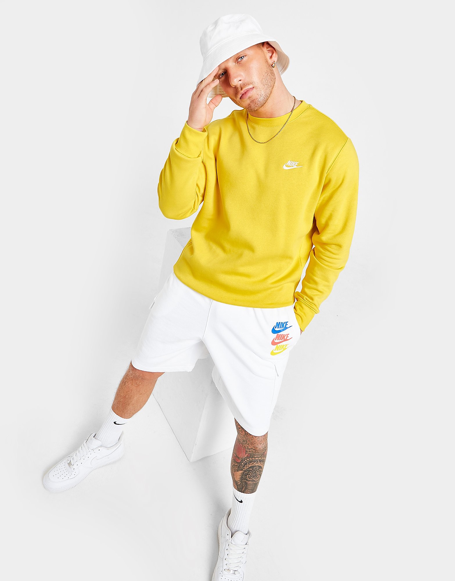 

Nike Sportswear Club Sweatshirt - Vivid Sulphur/White - Mens, Vivid Sulphur/White