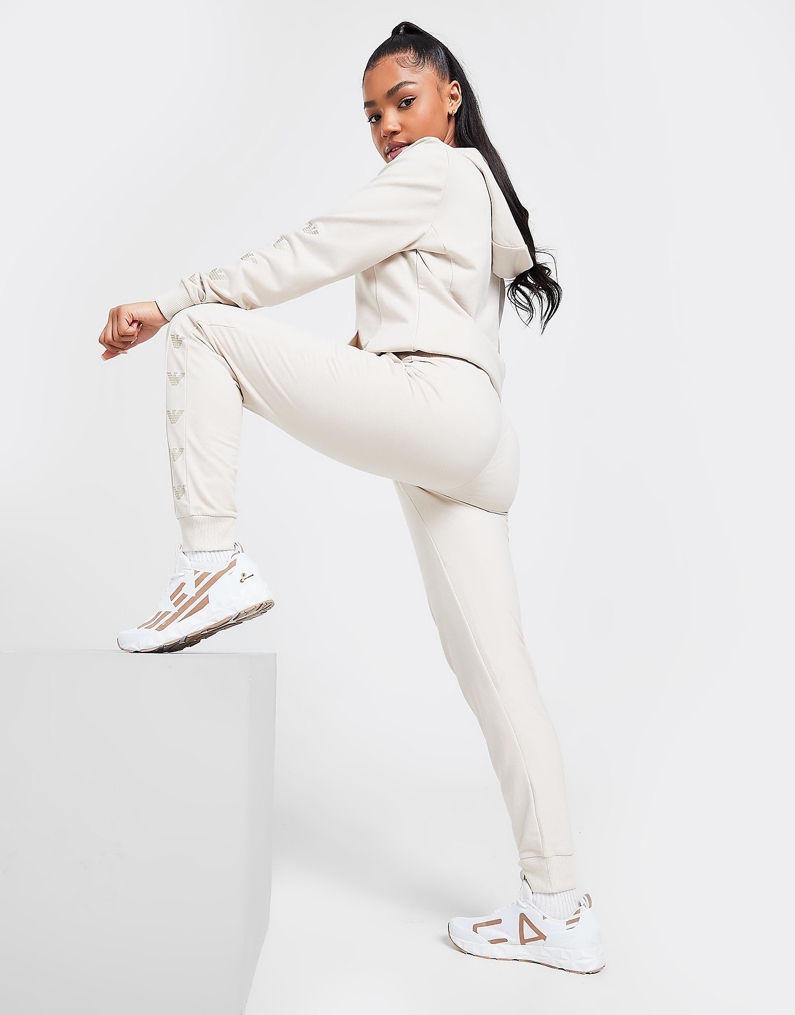 Emporio Armani EA7 Repeat Eagle Joggers - Only at JD - White - Womens, White