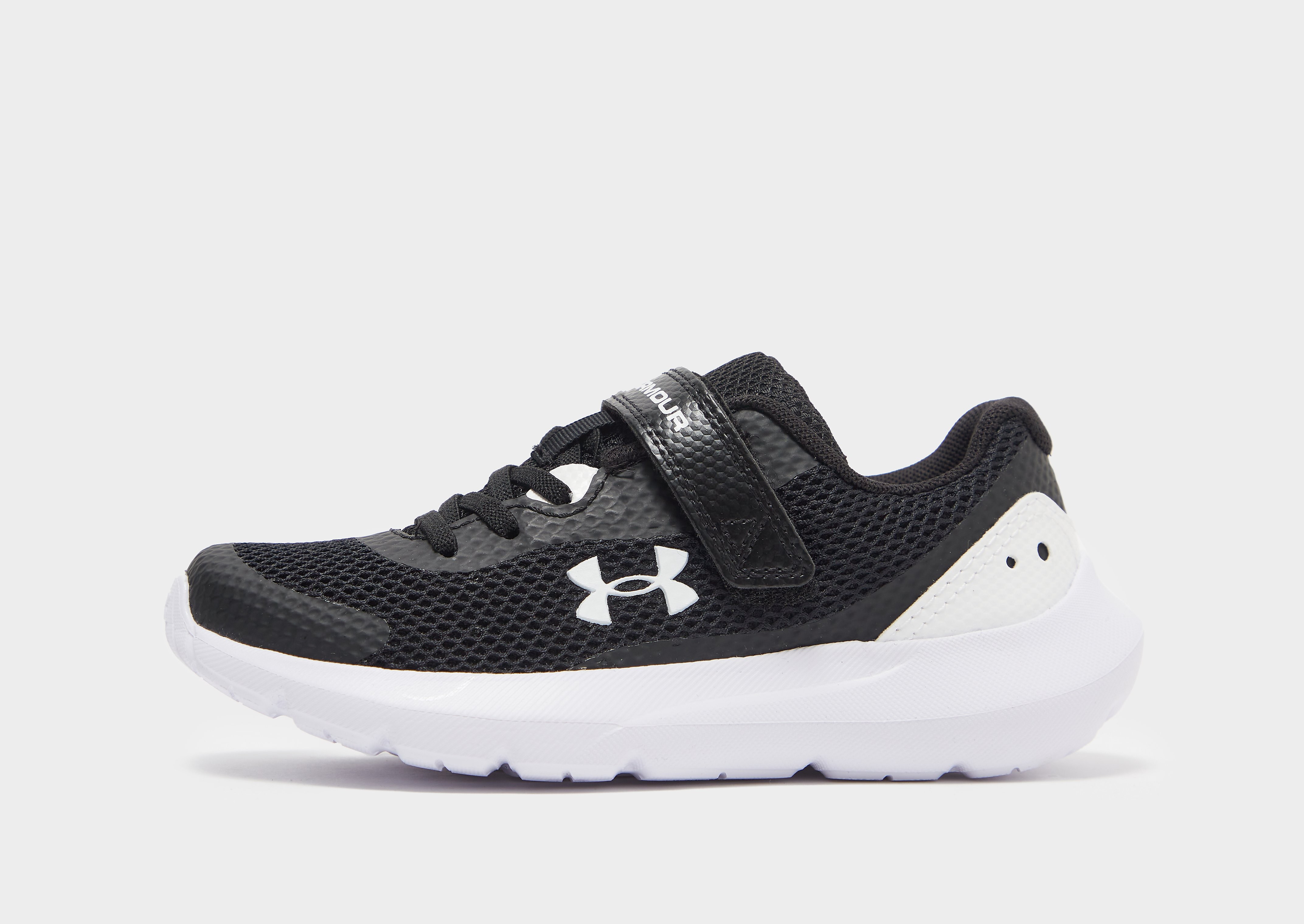 Under Armour Surge 3 Barn, Svart