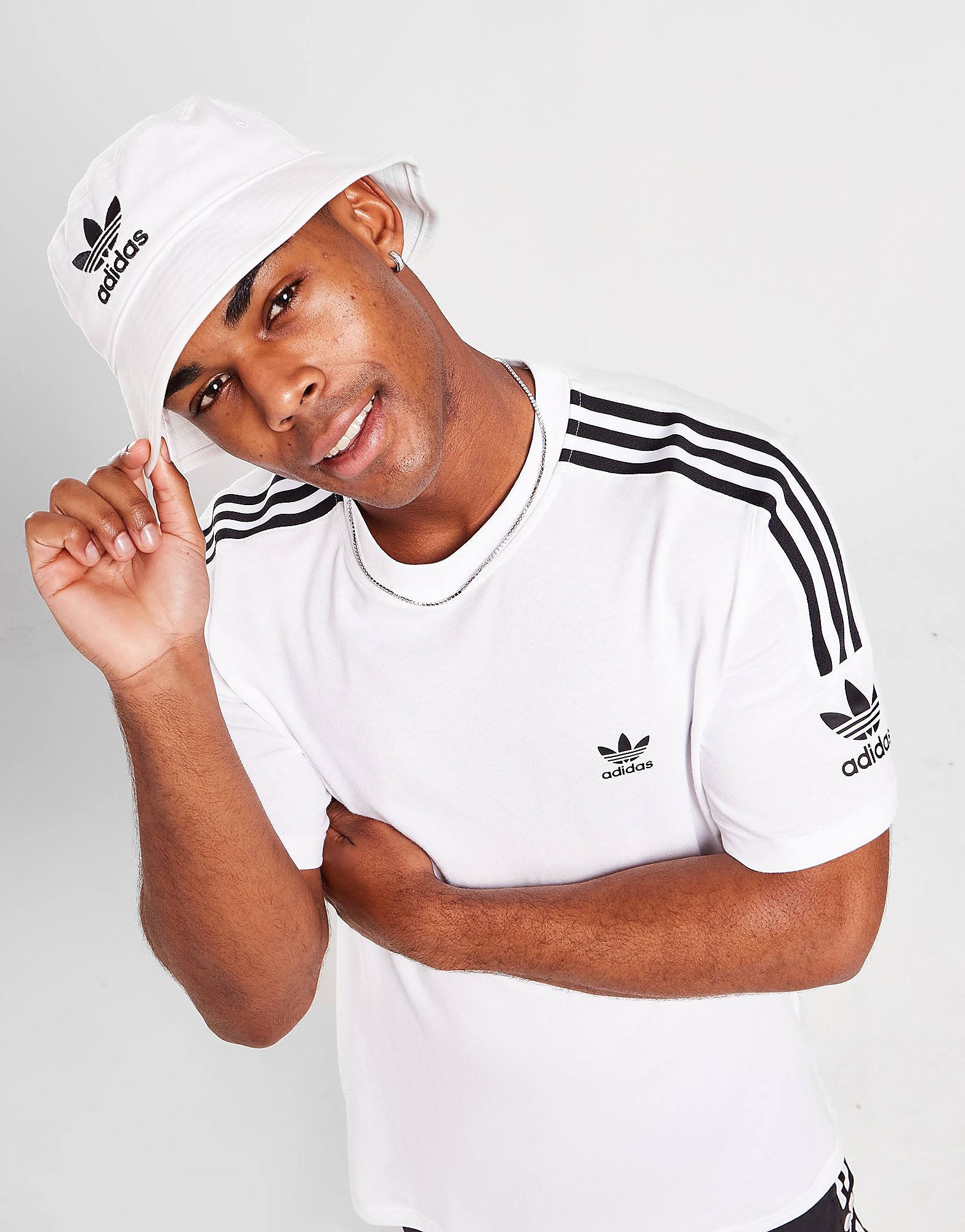 

adidas Originals Lock Up Short Sleeve T-Shirt - WHITE, WHITE