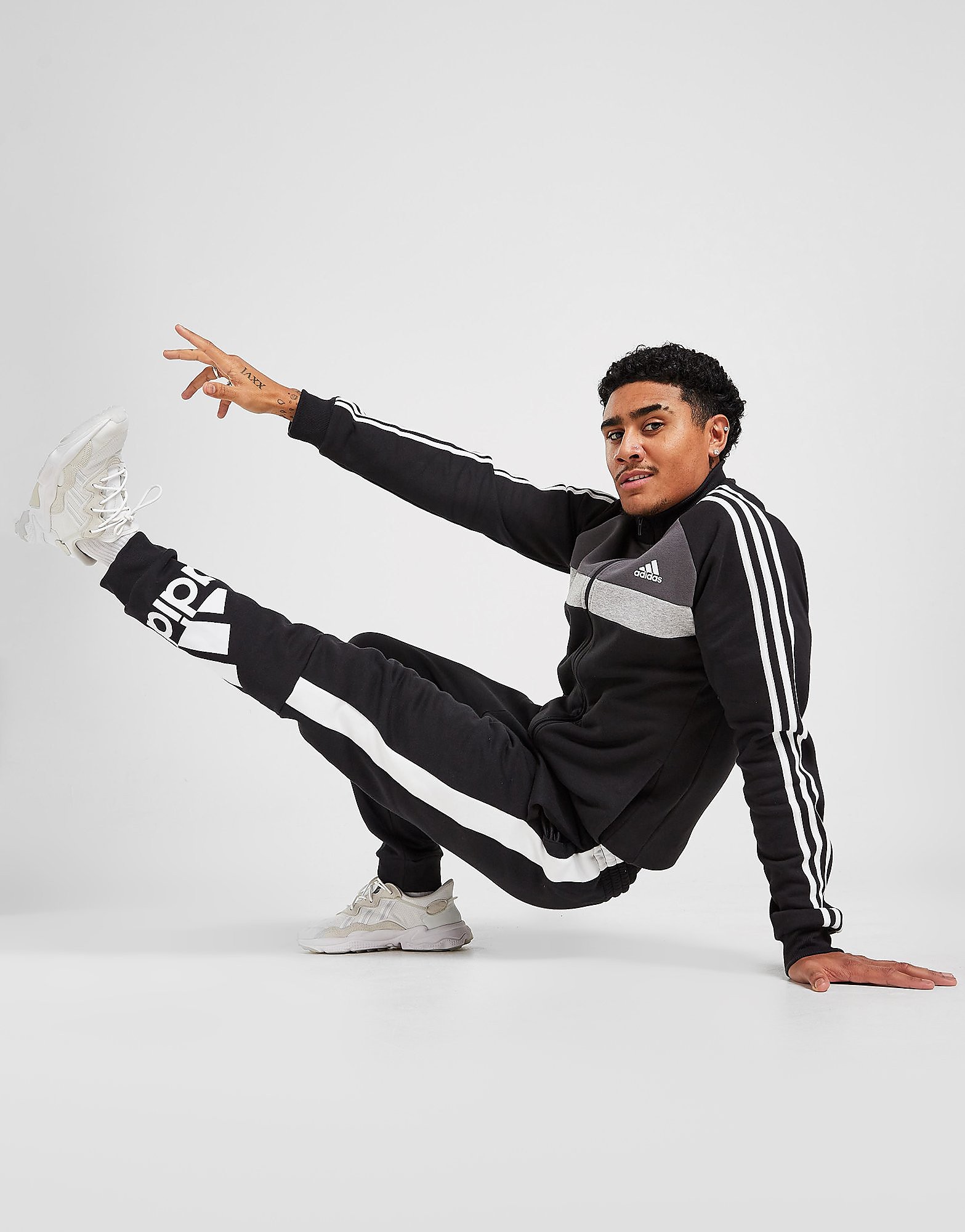 

adidas Essentials Colour Block Joggers - Black / White - Mens, Black / White