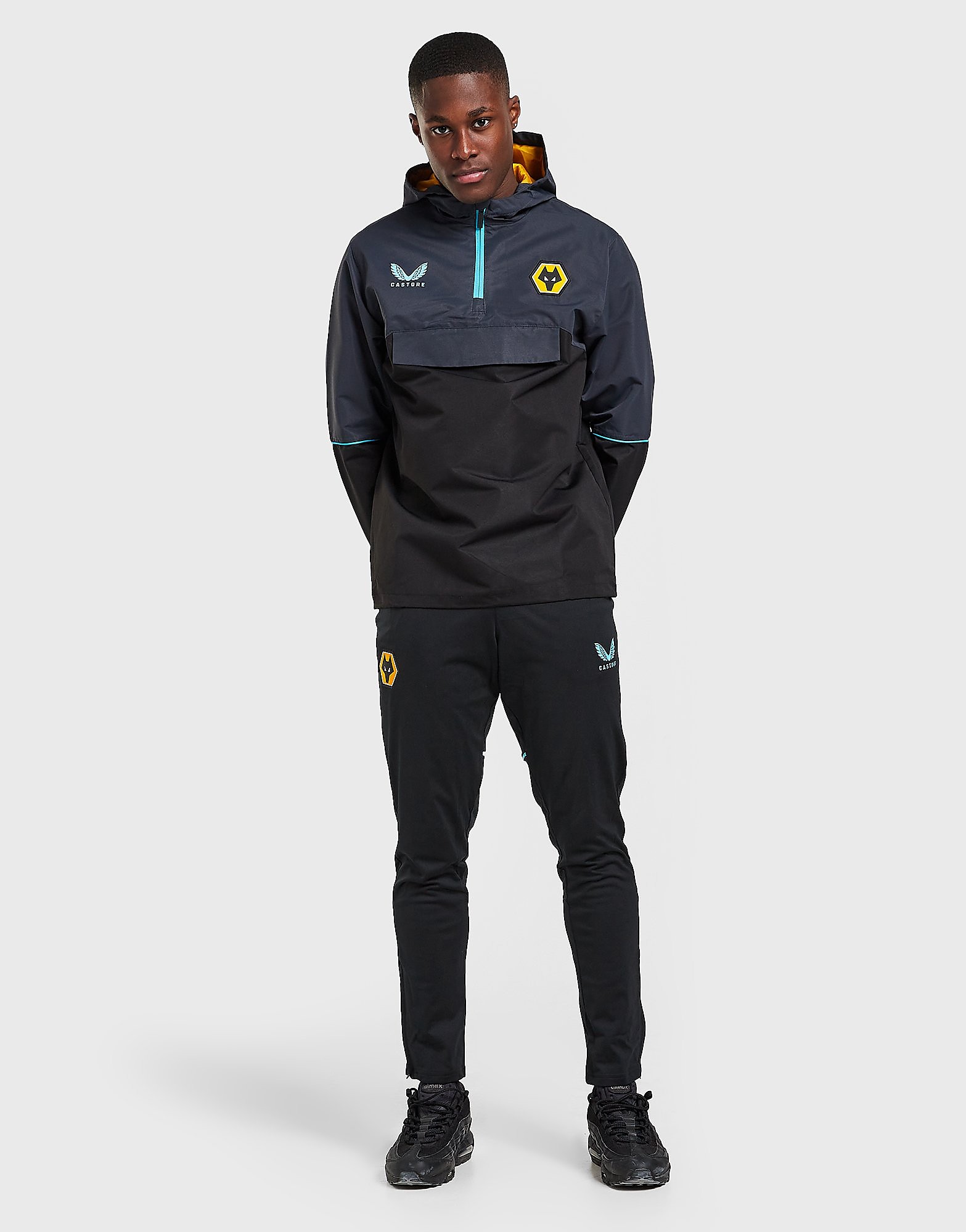

Castore Wolverhampton Wanderers 21/22 Training Track Pants - Black - Mens, Black