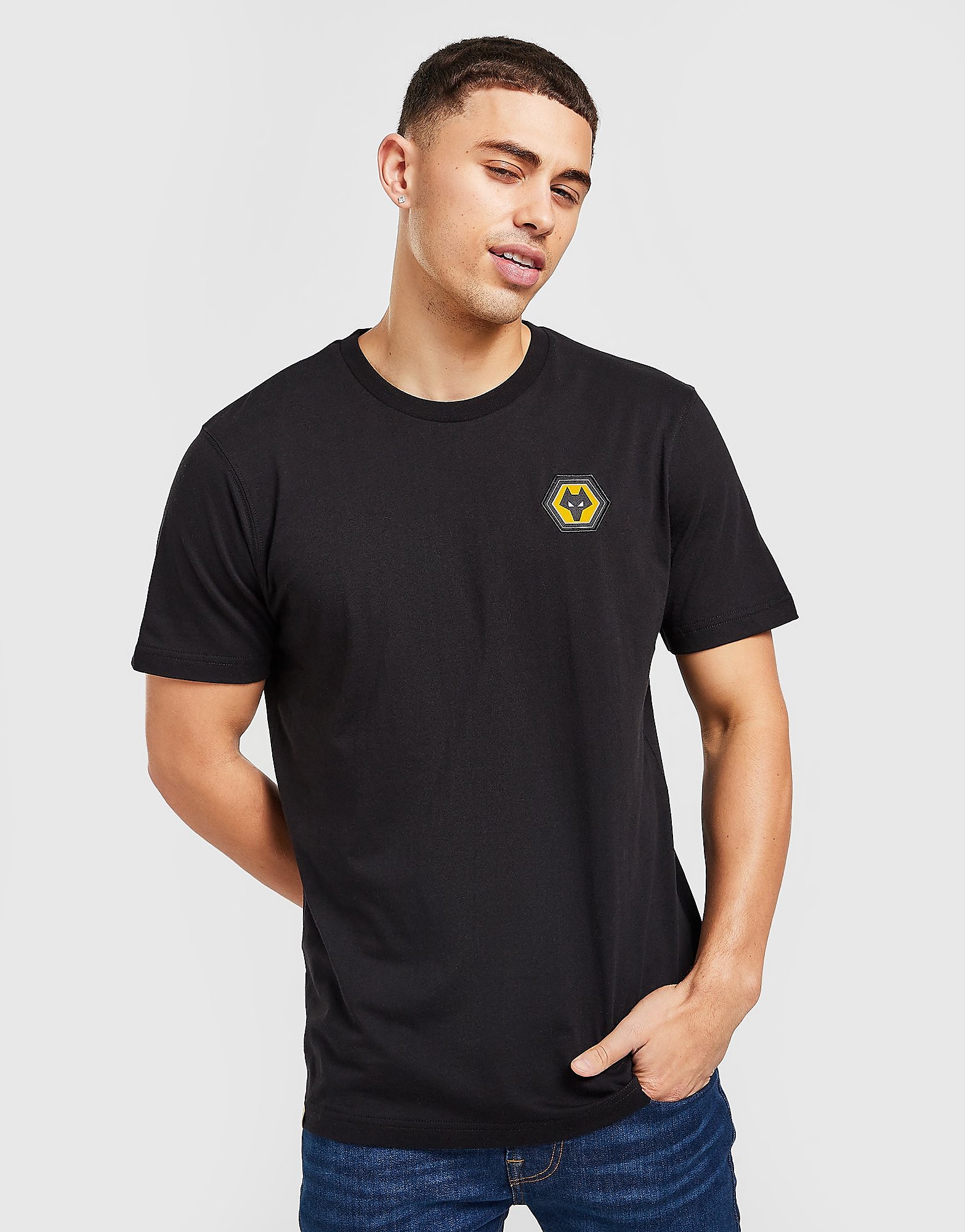 

Official Team Wolverhampton Wanderers FC Essential T-Shirt - Black - Mens, Black