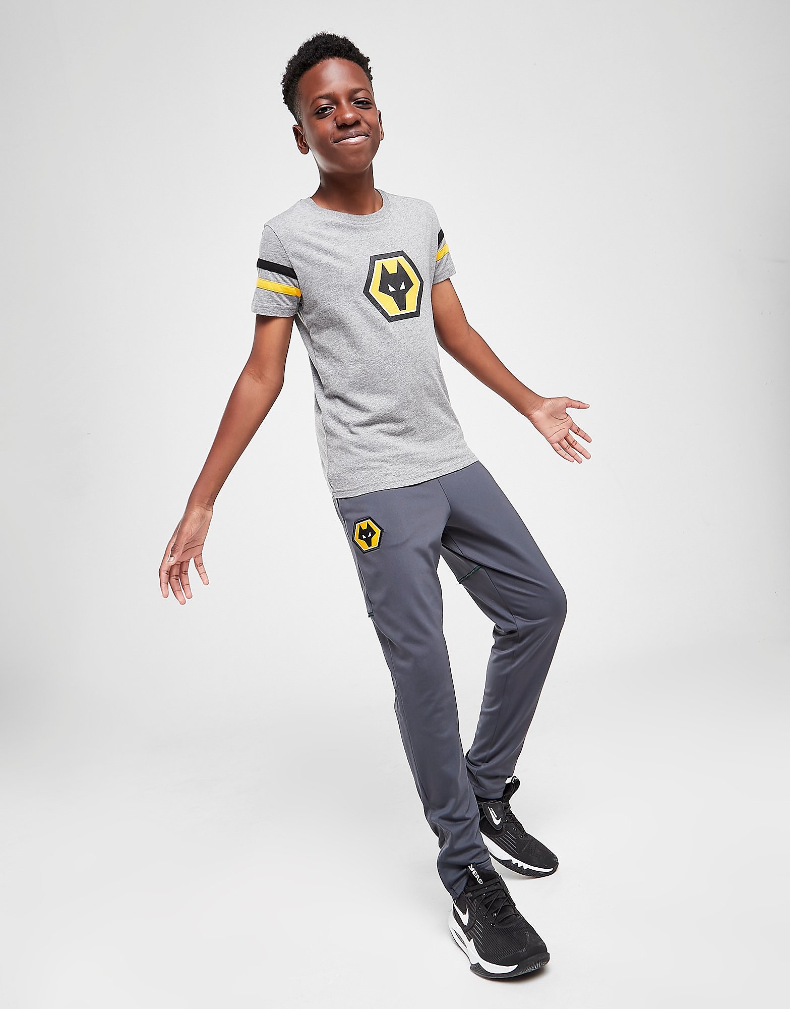 

Castore Wolverhampton Wanderers FC Training Pants Junior - Grey - Kids, Grey