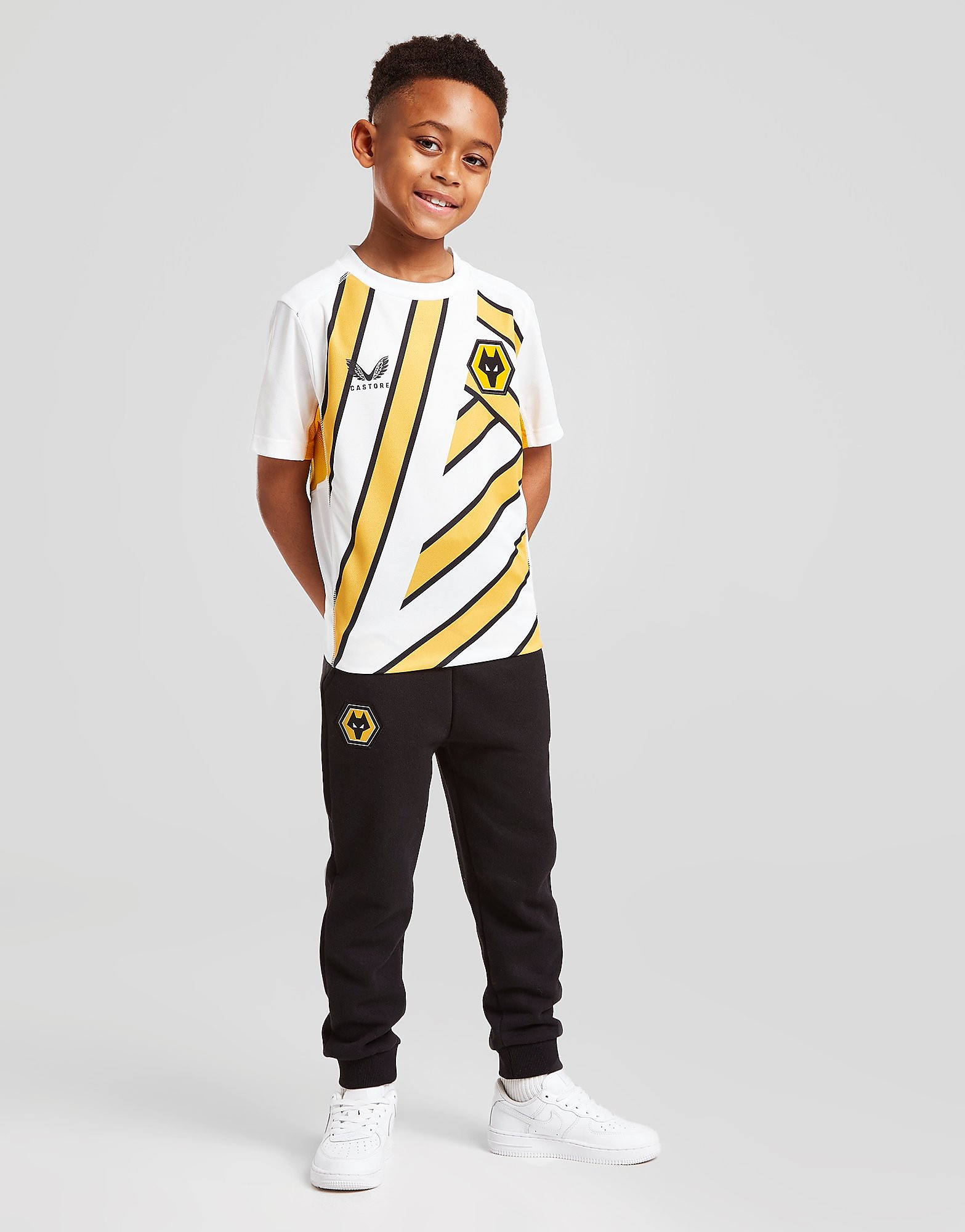 

Official Team Wolverhampton Wanderers FC Essential Pants Junior - Black - Kids, Black
