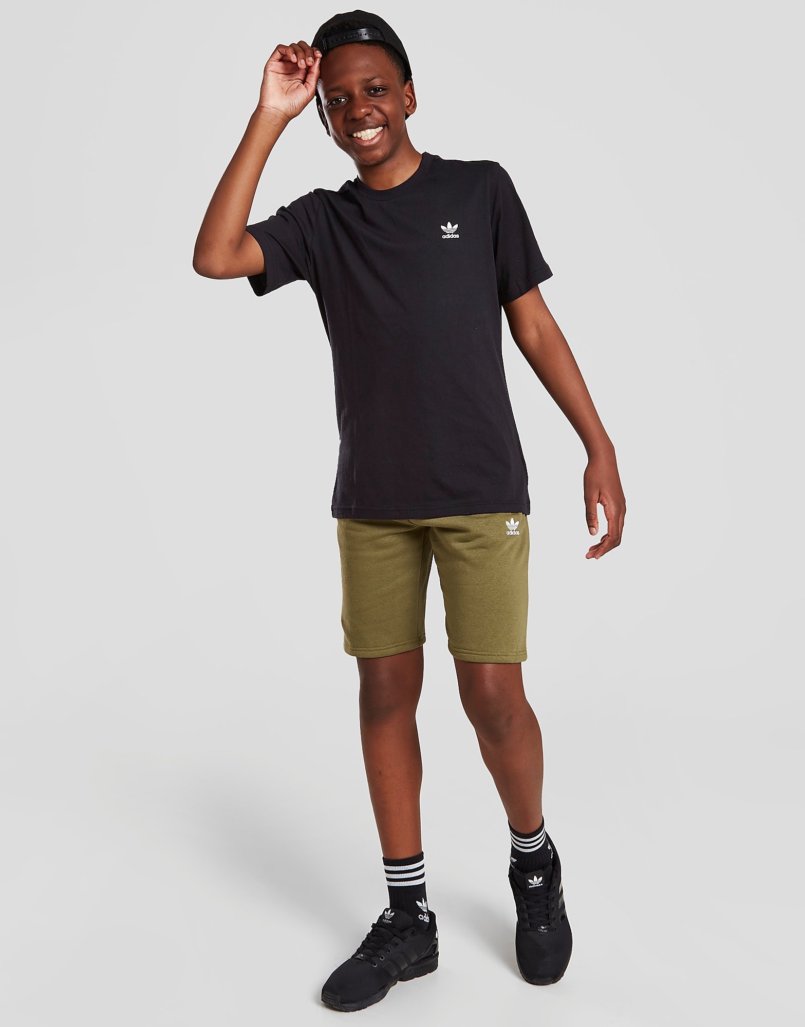 

adidas Originals Trefoil Essentials Shorts Junior - Focus Olive - Kids, Focus Olive