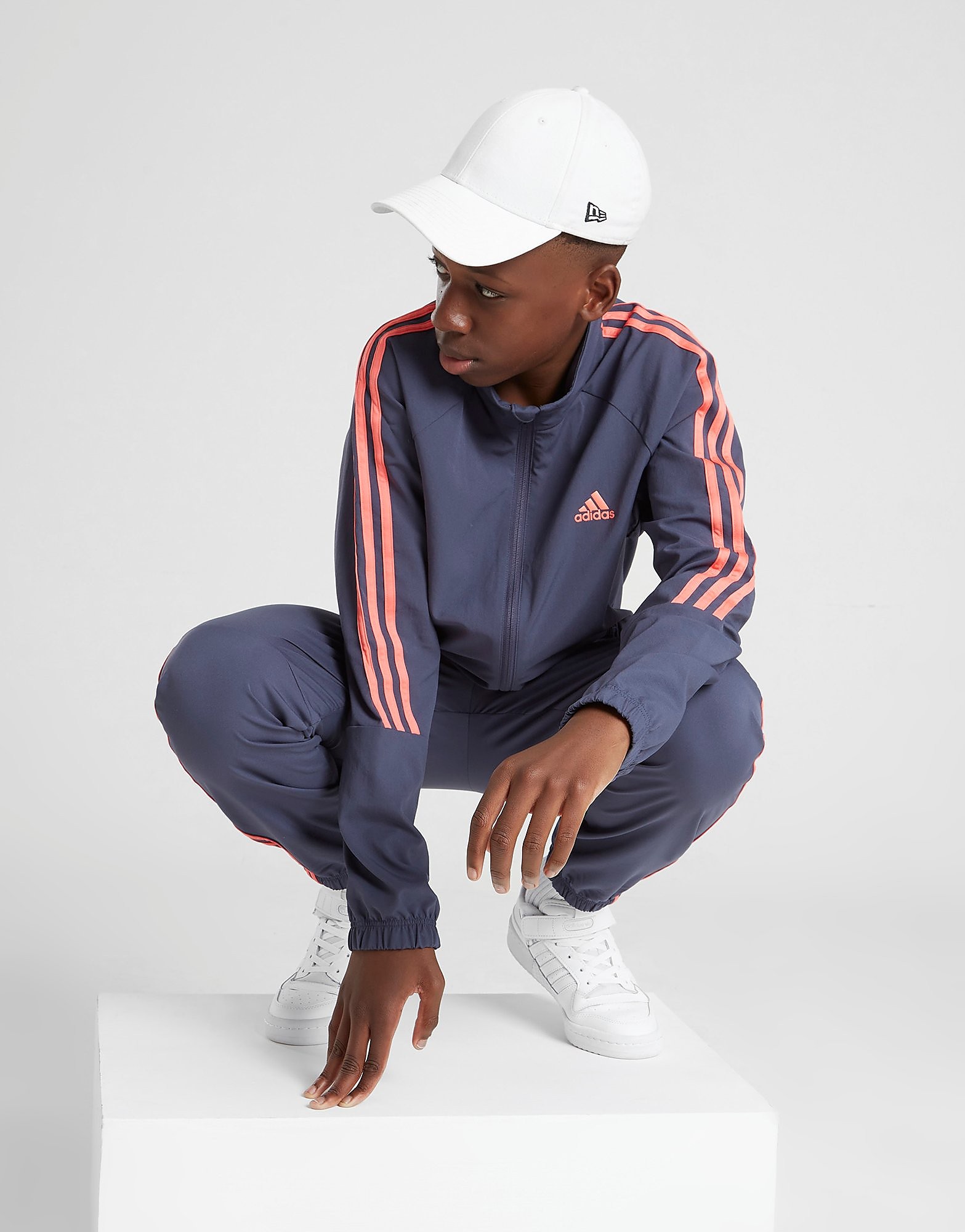 

adidas Woven Tracksuit Junior - Navy - Kids, Navy