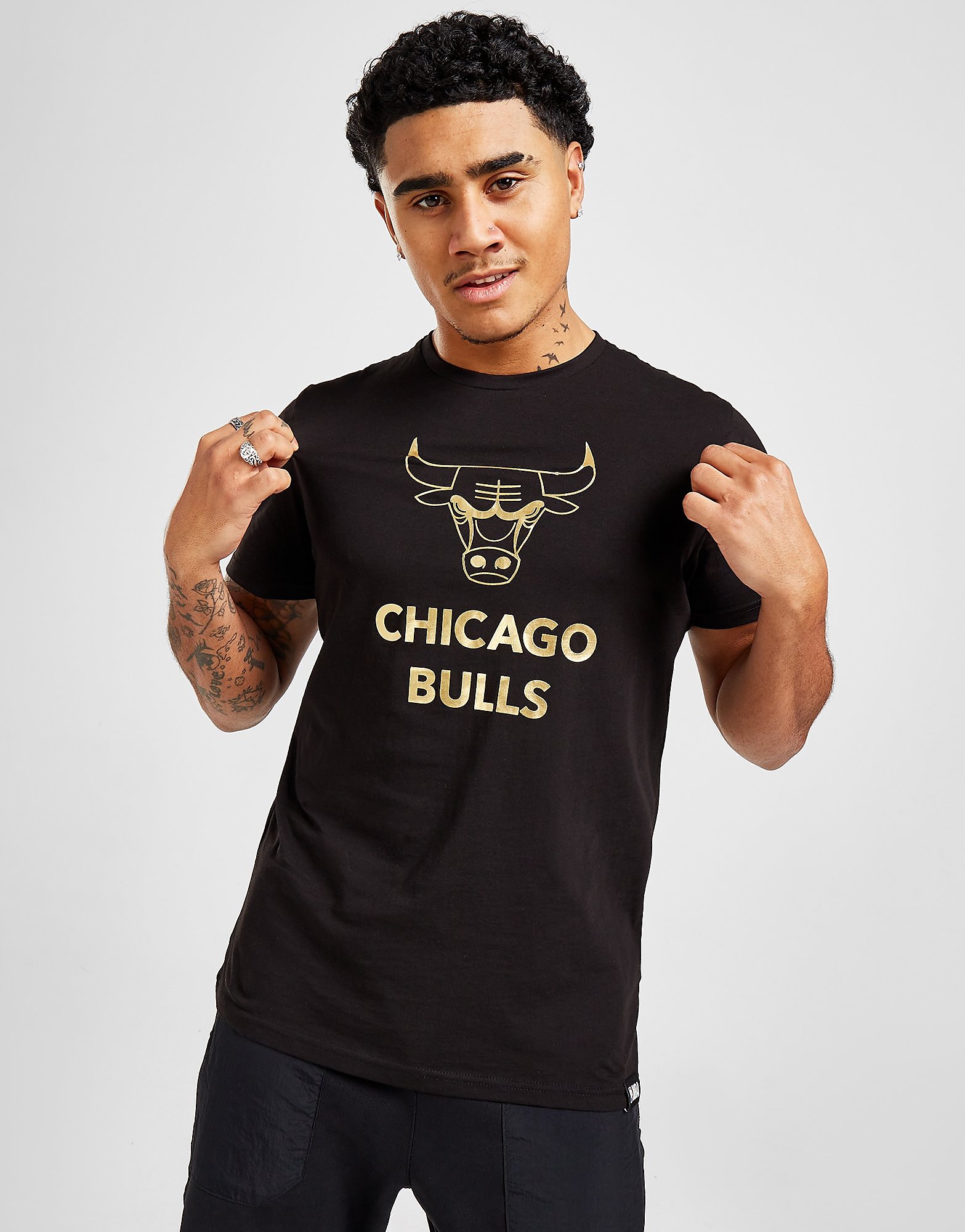 

New Era NBA Chicago Bulls Metallic Short Sleeve T-Shirt - Black - Mens, Black