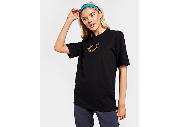 Fred Perry Large Embroidered Logo T-Shirt - Dames