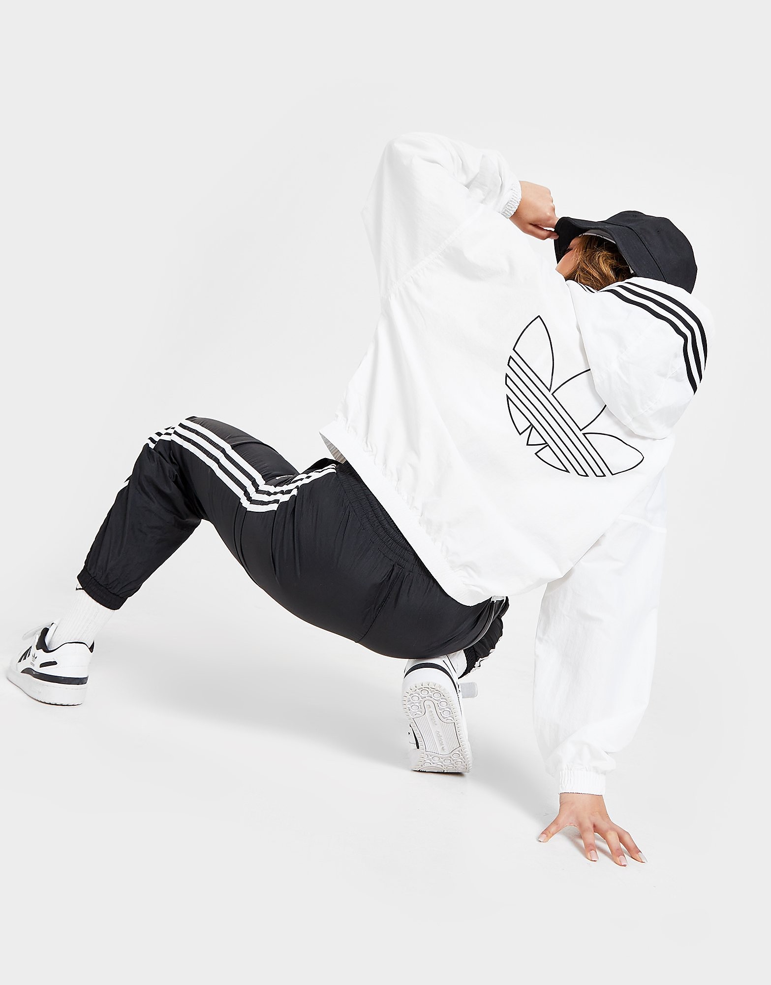 

adidas Originals 3-Stripes Woven Windbreaker Jacket - White - Womens, White